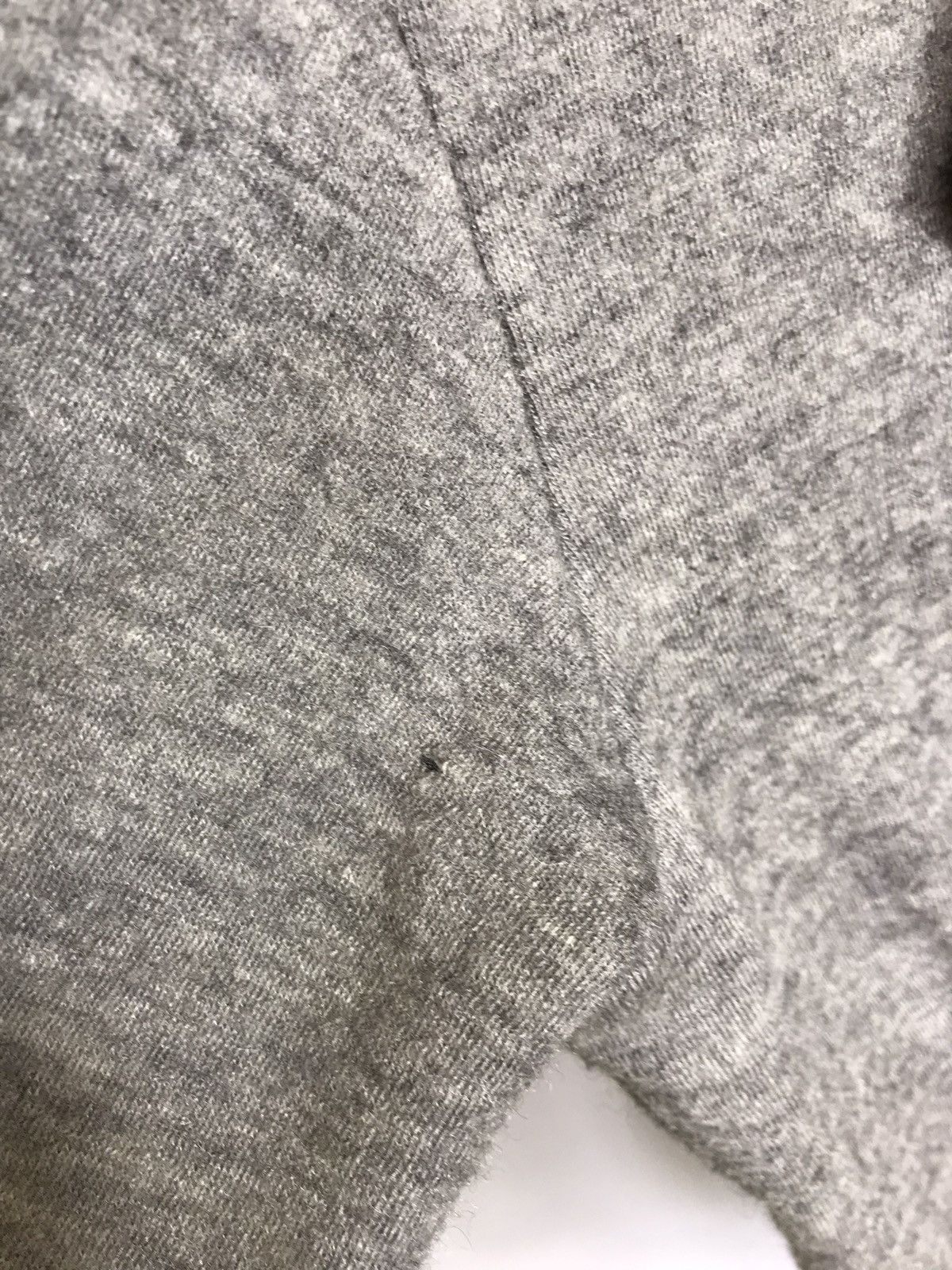 Saint Laurent Paris Yves Saint Laurent cashmere cardigan slim woman zip riri Size XS / US 0-2 / IT 36-38 - 10 Thumbnail