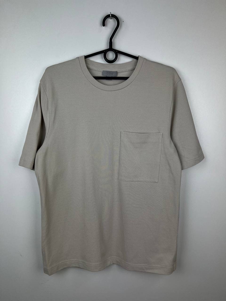 Cos Cos luxury t-shirt size S Size US S / EU 44-46 / 1 - 1 Thumbnail