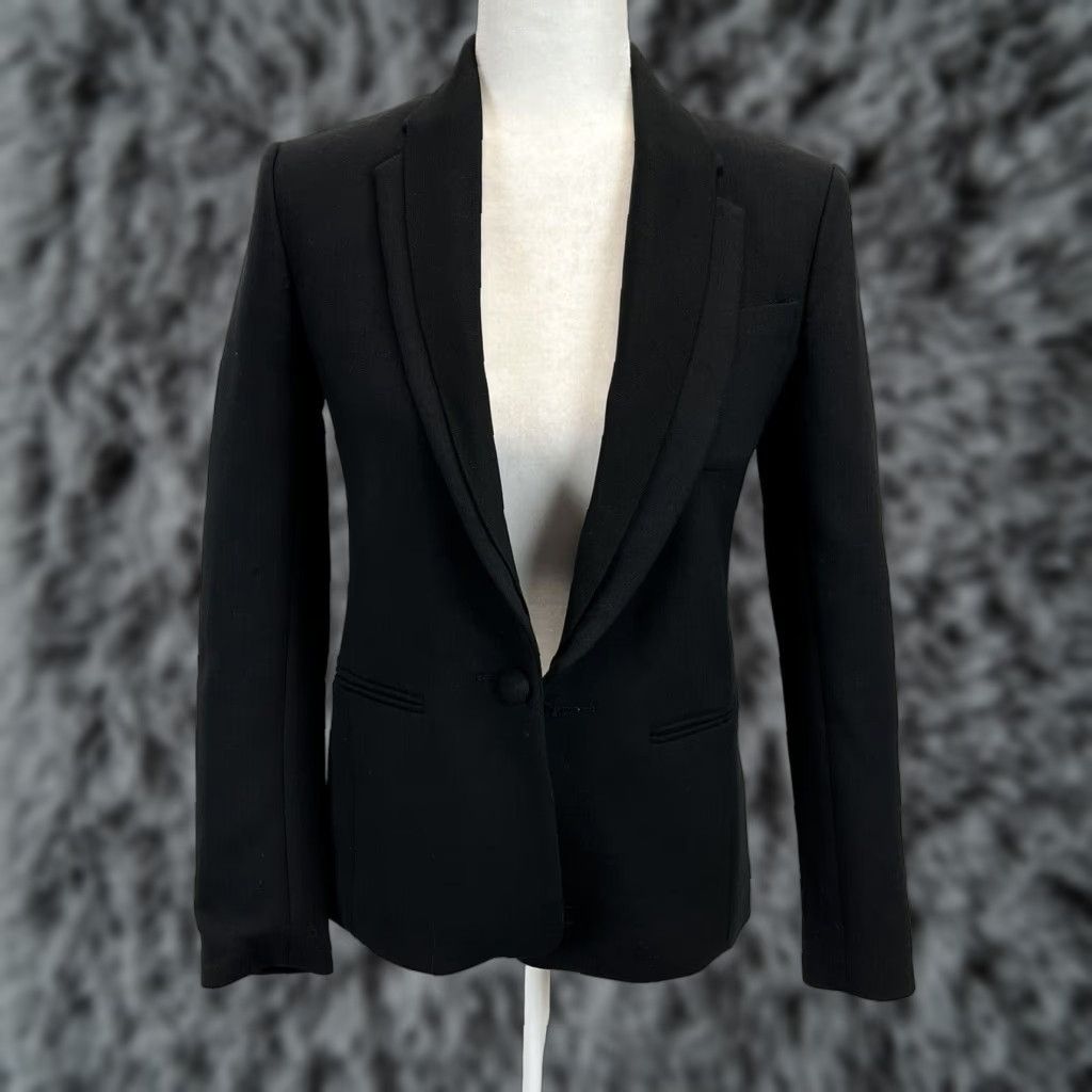 Theory Theory Blazer Women Sz 0 Black Wool Blend Double Lapel Single Button EUC Womens Size XS / US 0-2 / IT 36-38 - 1 Thumbnail