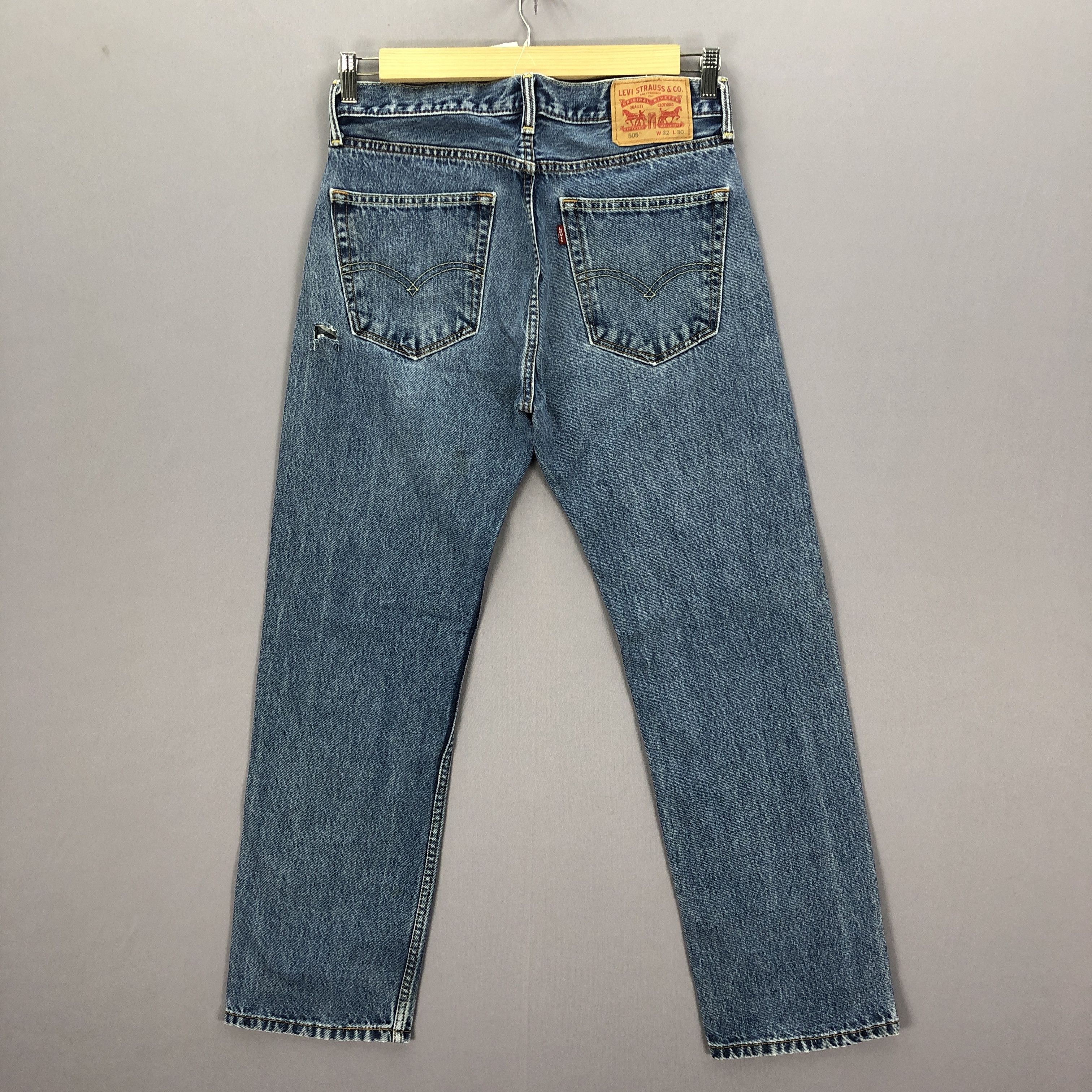 Levi's Vintage Levis Stone Wash Jeans Levi's 505 Faded Denim Size US 32 / EU 48 - 2 Thumbnail
