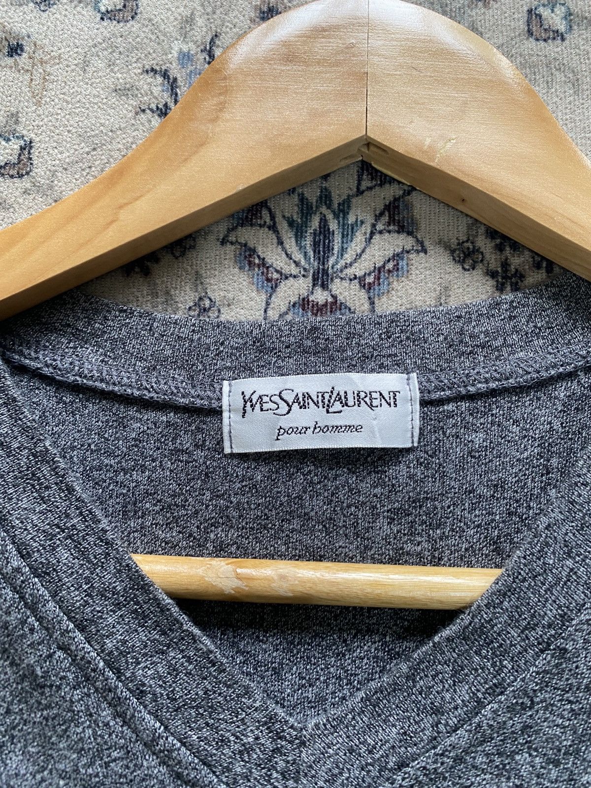 Yves Saint Laurent YSL POUR HOMME KNIT CROP SHIRT V NECK DESIGNER EMBROIDERY Size US M / EU 48-50 / 2 - 7 Thumbnail