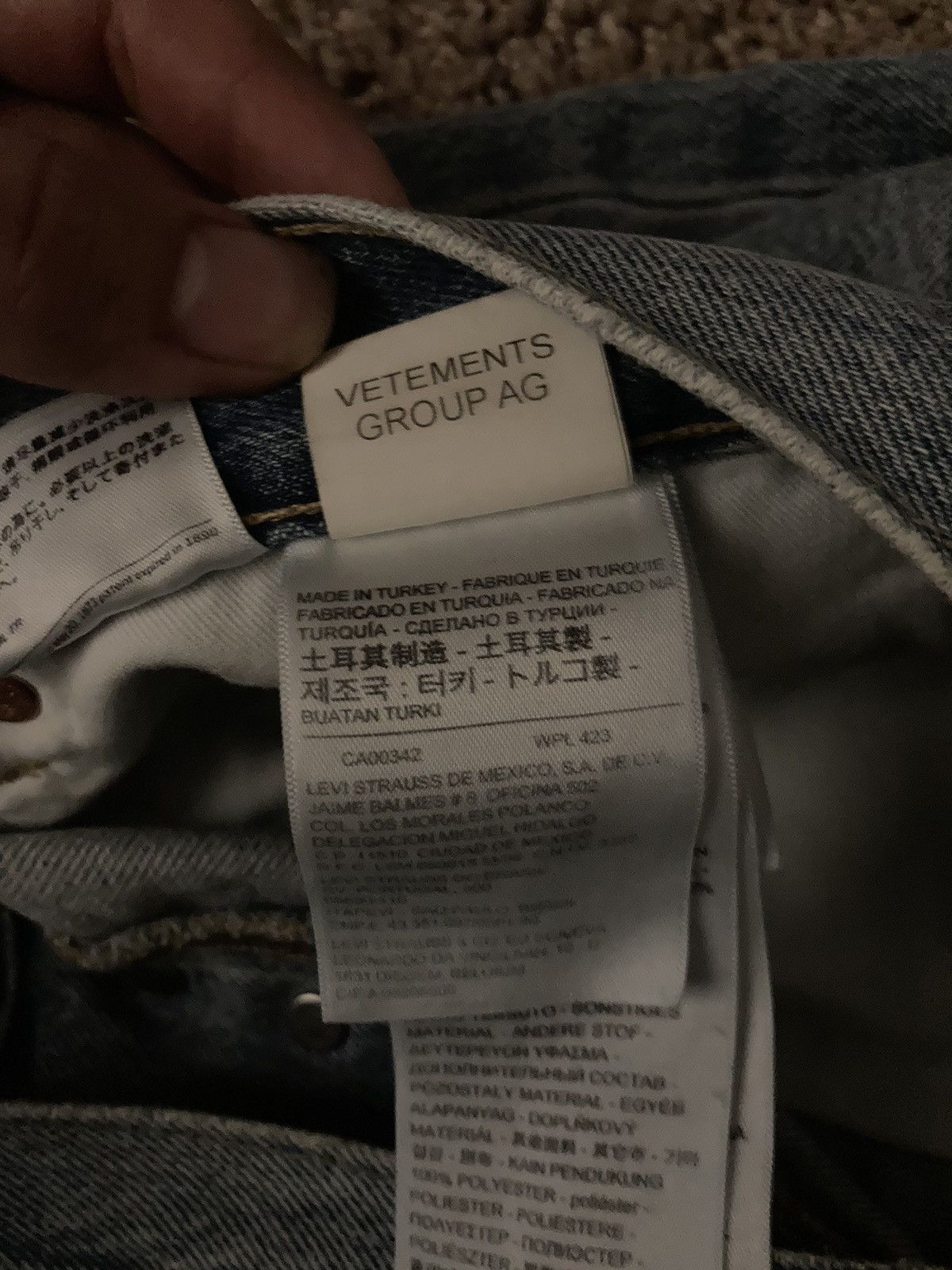 Levi's × Vetements SS19 Vetements Levi's Sport Jeans Track Split Hybrid 2019 DG Size US 28 / EU 44 - 8 Thumbnail
