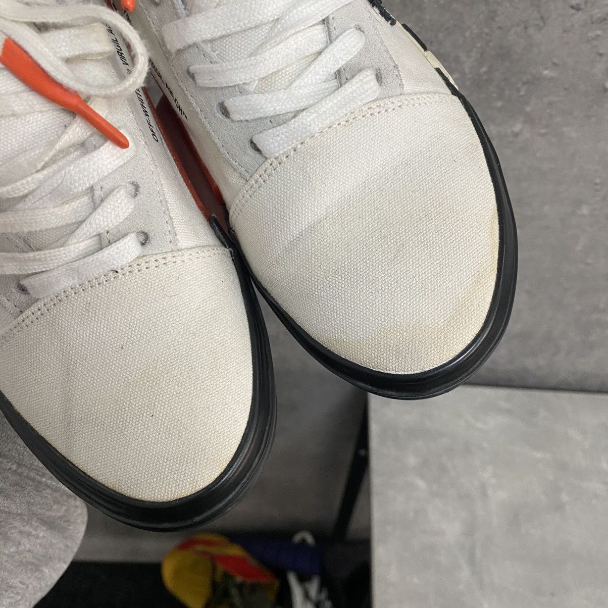 Off-White Off-White Vulcanized Low Sneakers Size US 8 / IT 38 - 7 Thumbnail