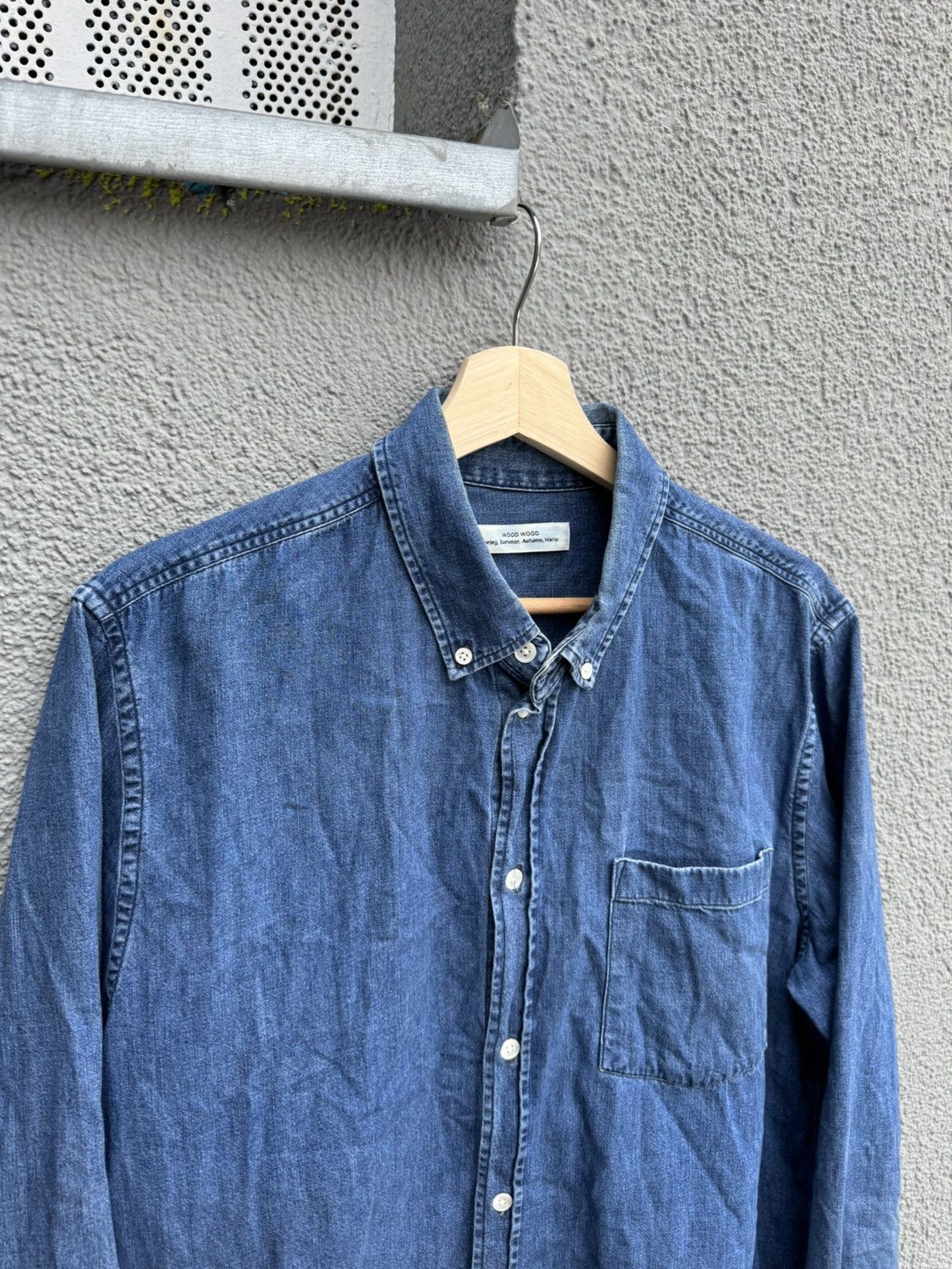 Wood Wood WOOD WOOD Ansel Andrew Classic Denim Shirt Men L Size US L / EU 52-54 / 3 - 2 Thumbnail