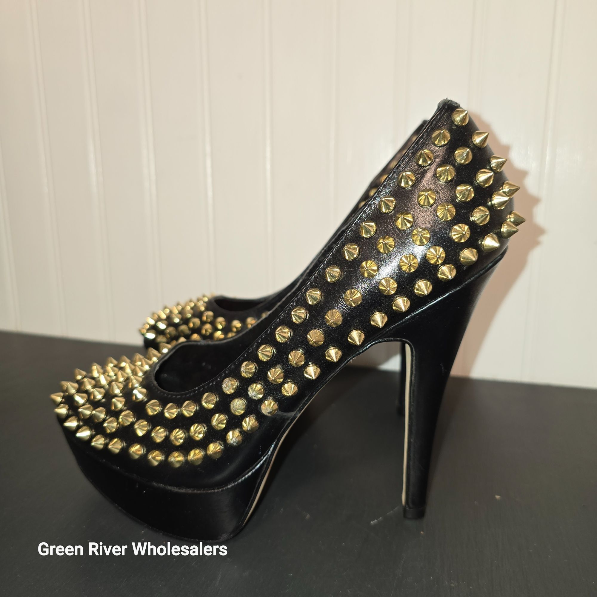 Designer Vince Camuto Madelyn Gold Spike Heels Shoes 6.5 Sexy Hot Rol Size US 6.5 / IT 36.5 - 1 Thumbnail