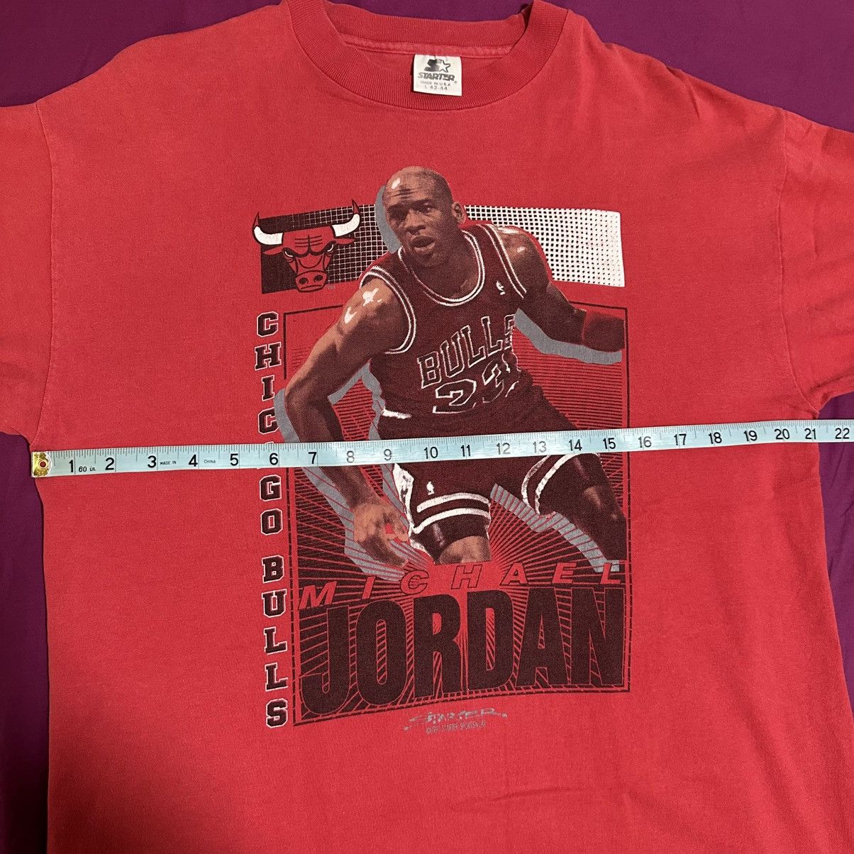 NBA × Starter × Vintage Vintage Michael Jordan Chicago Bulls T Shirt 1991 Starter L Size US L / EU 52-54 / 3 - 6 Thumbnail