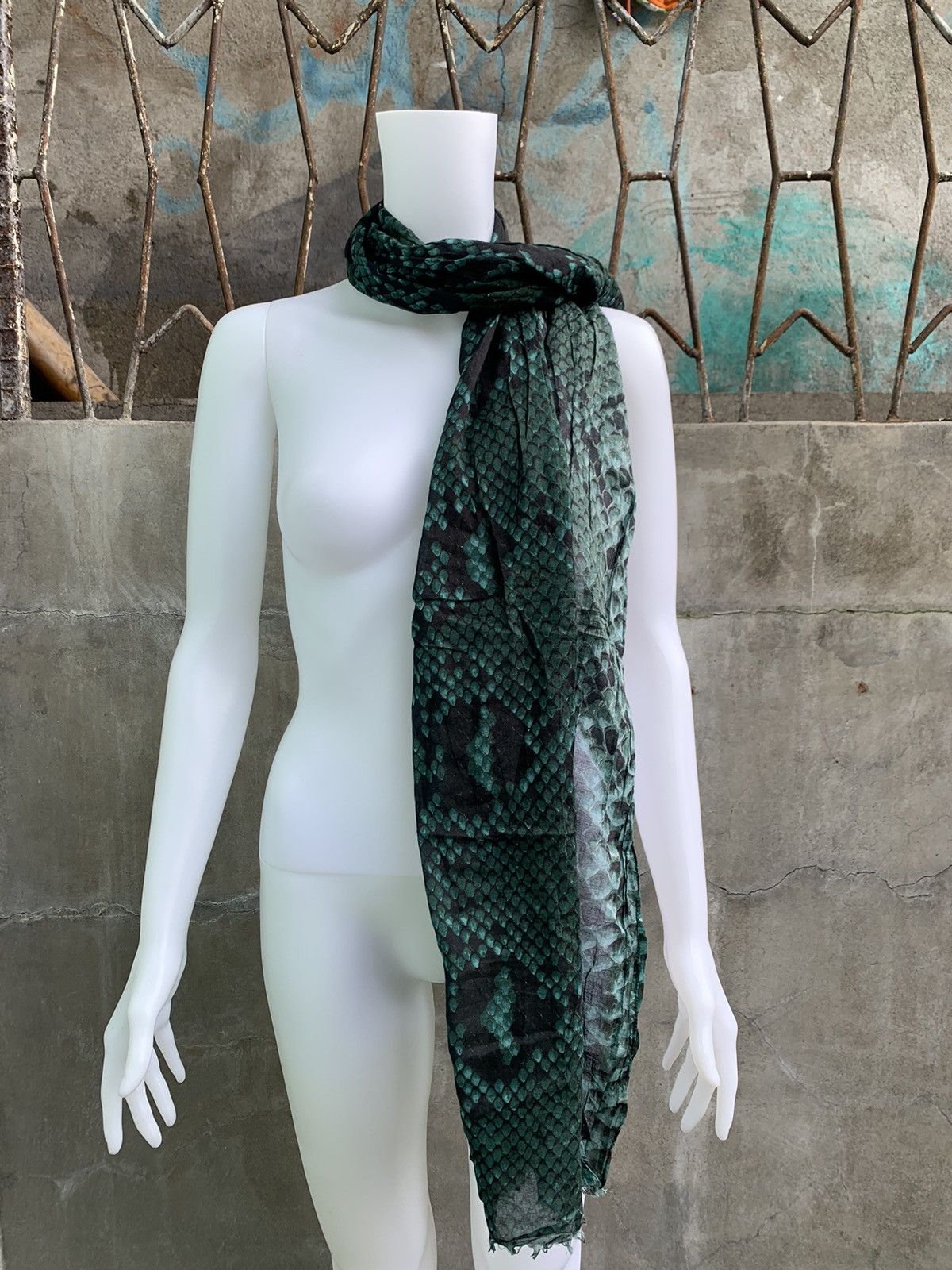 Jil Sander SS12 Reptile Skin Shole Scarf Size ONE SIZE - 5 Thumbnail