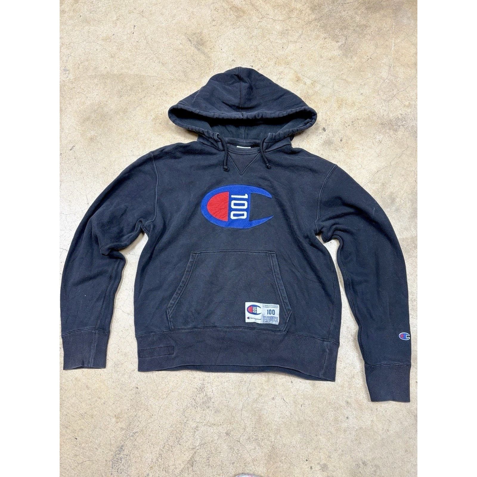 Champion Vintage x Streetwear x Champion 100 Hoodie Men Medium Black Size US M / EU 48-50 / 2 - 1 Thumbnail