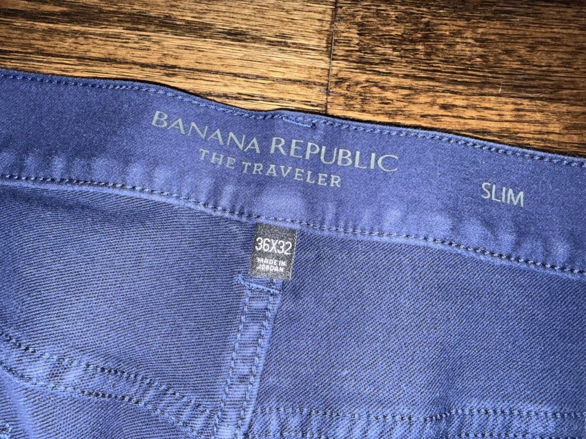 Banana Republic Banana Republic Chino Traveler Pants Navy Blue Size 36x32 Size US 36 / EU 52 - 4 Thumbnail