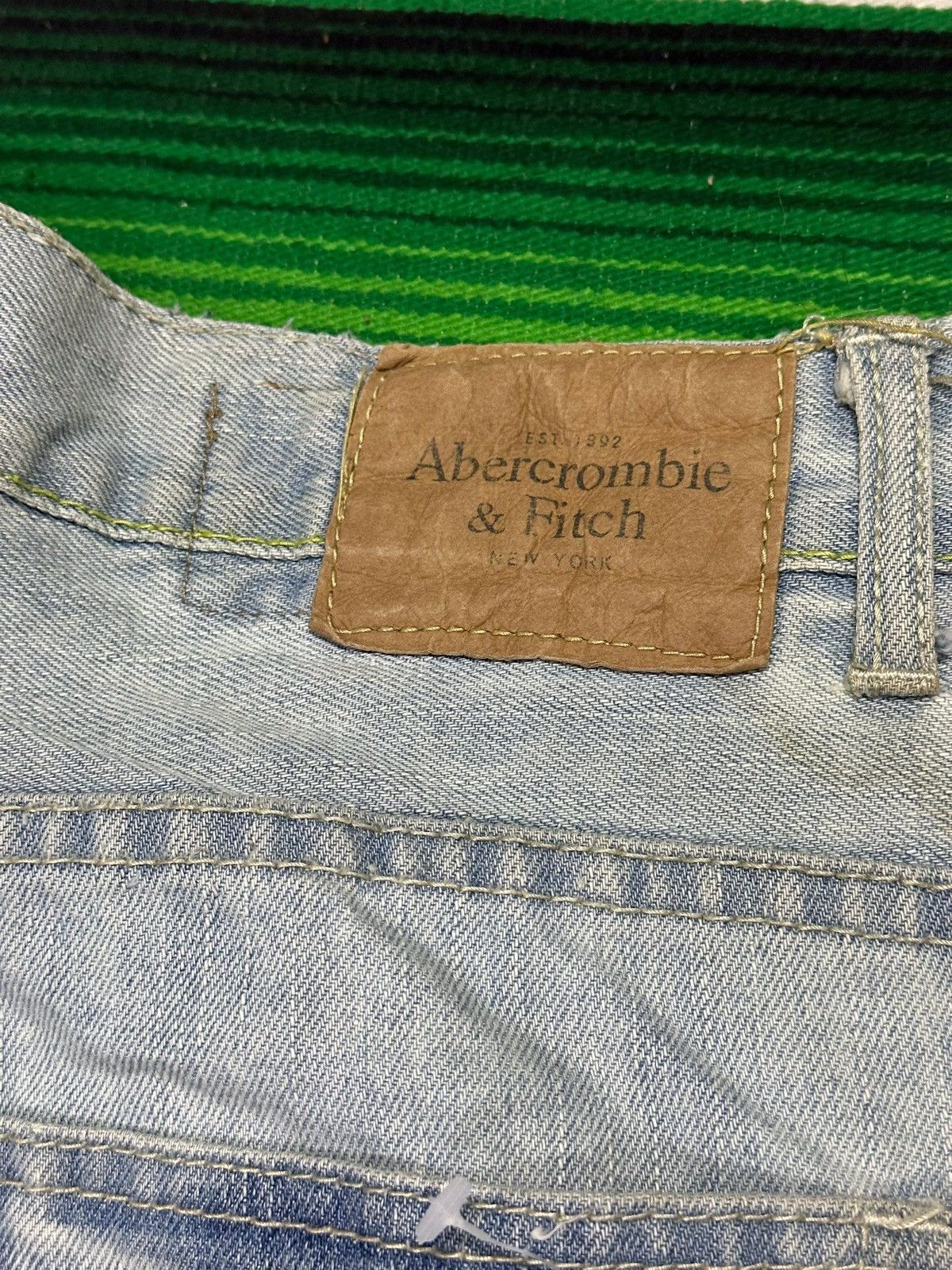 Abercrombie & Fitch 💥Abecrombie&Fifth💥 Simple Design 💥 Size US 32 / EU 48 - 7 Thumbnail