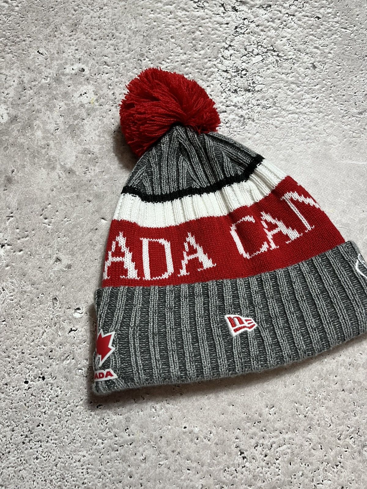 New Era New Era Canada Olympic Game Hat with a pom-pom Size ONE SIZE - 2 Thumbnail