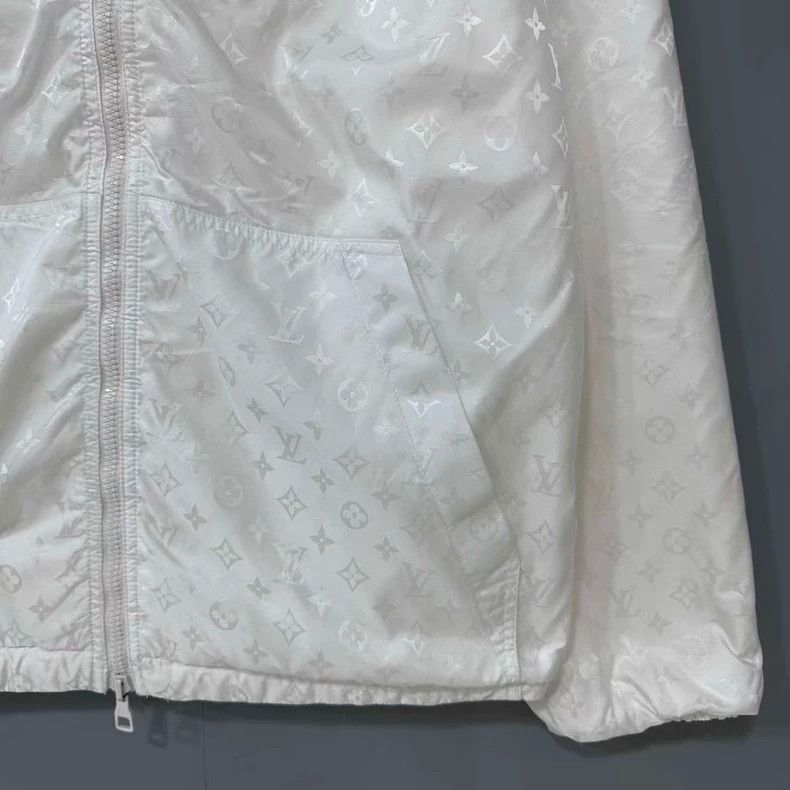 Louis Vuitton Louis Vuitton Louis Vuitton White Reversible Jacket-2506 Size US XXL / EU 58 / 5 - 3 Thumbnail