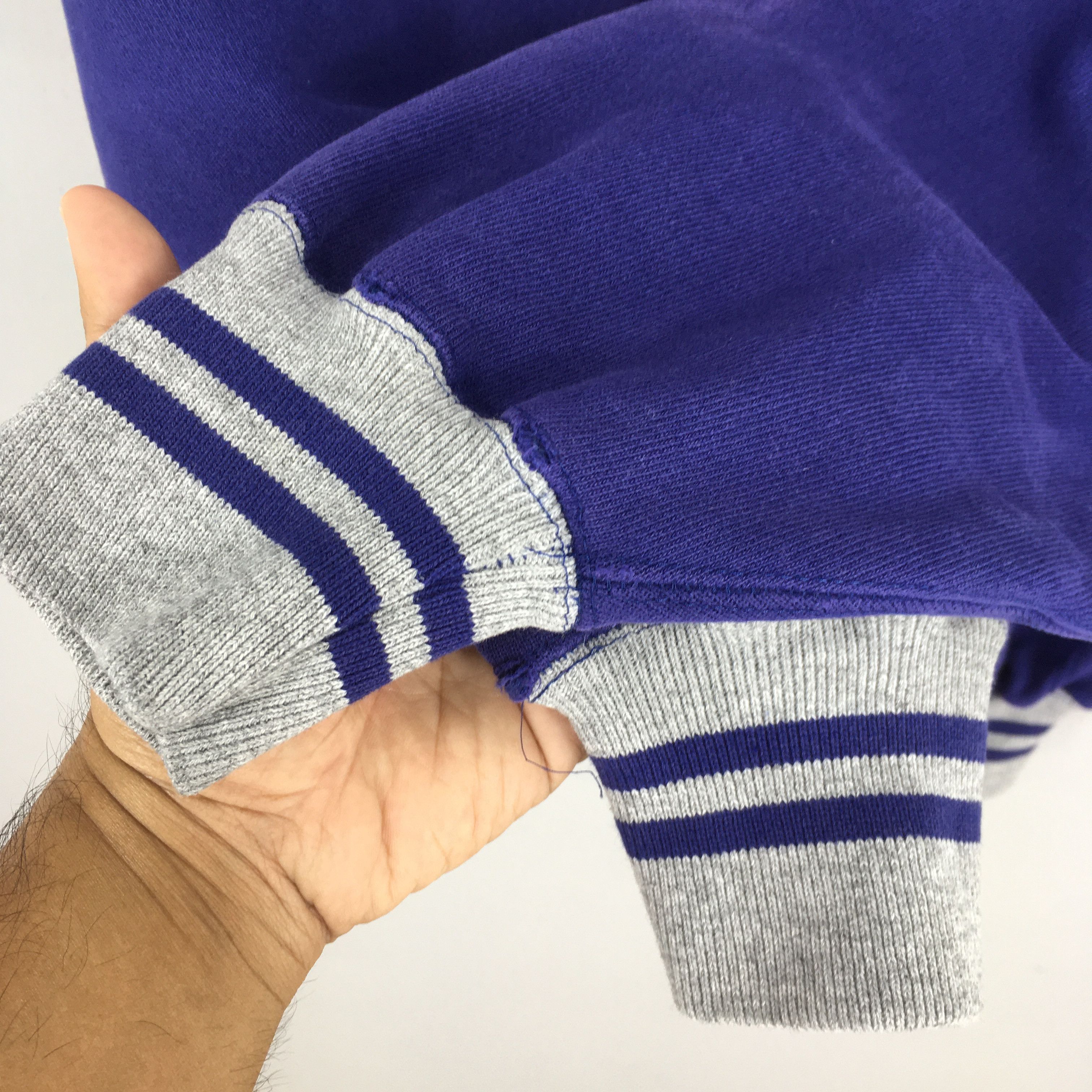 Champion Vintage 80s Champion Reverse Weave Sweatshirt XLarge Size US XL / EU 56 / 4 - 4 Thumbnail