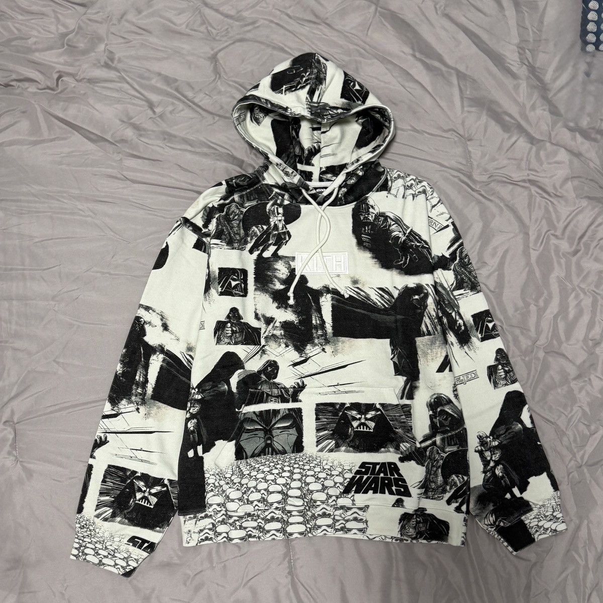 Kith Kith Star Wars Vadeer Illustration Hoodie - Waffle Deadstock Size US M / EU 48-50 / 2 - 8 Thumbnail