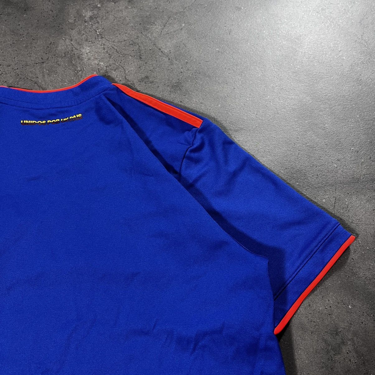 Adidas Adidas Vintage Columbia Soccer Jersey Tee Tshirt Blokecore Size US S / EU 44-46 / 1 - 11 Thumbnail