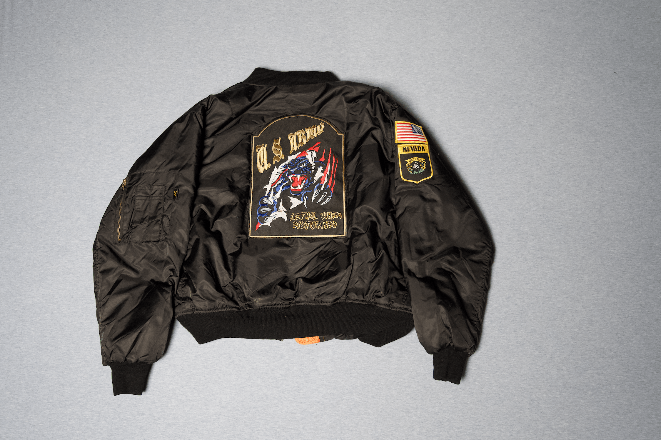 Alpha Industries Limited Edition - U.S. Navy Bomber Jacket Size US M / EU 48-50 / 2 - 1 Thumbnail