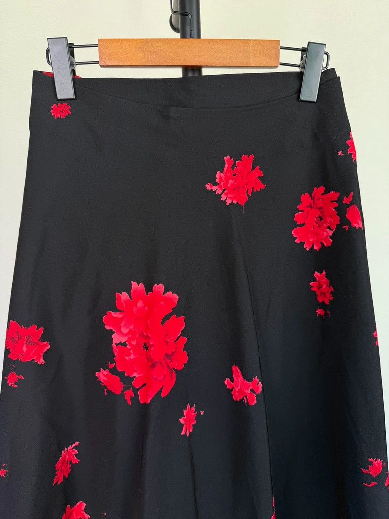 Yohji Yamamoto Yohji Yamamoto size 1 Peony half skirt Size 24" / US 00 / IT 34 - 6 Thumbnail
