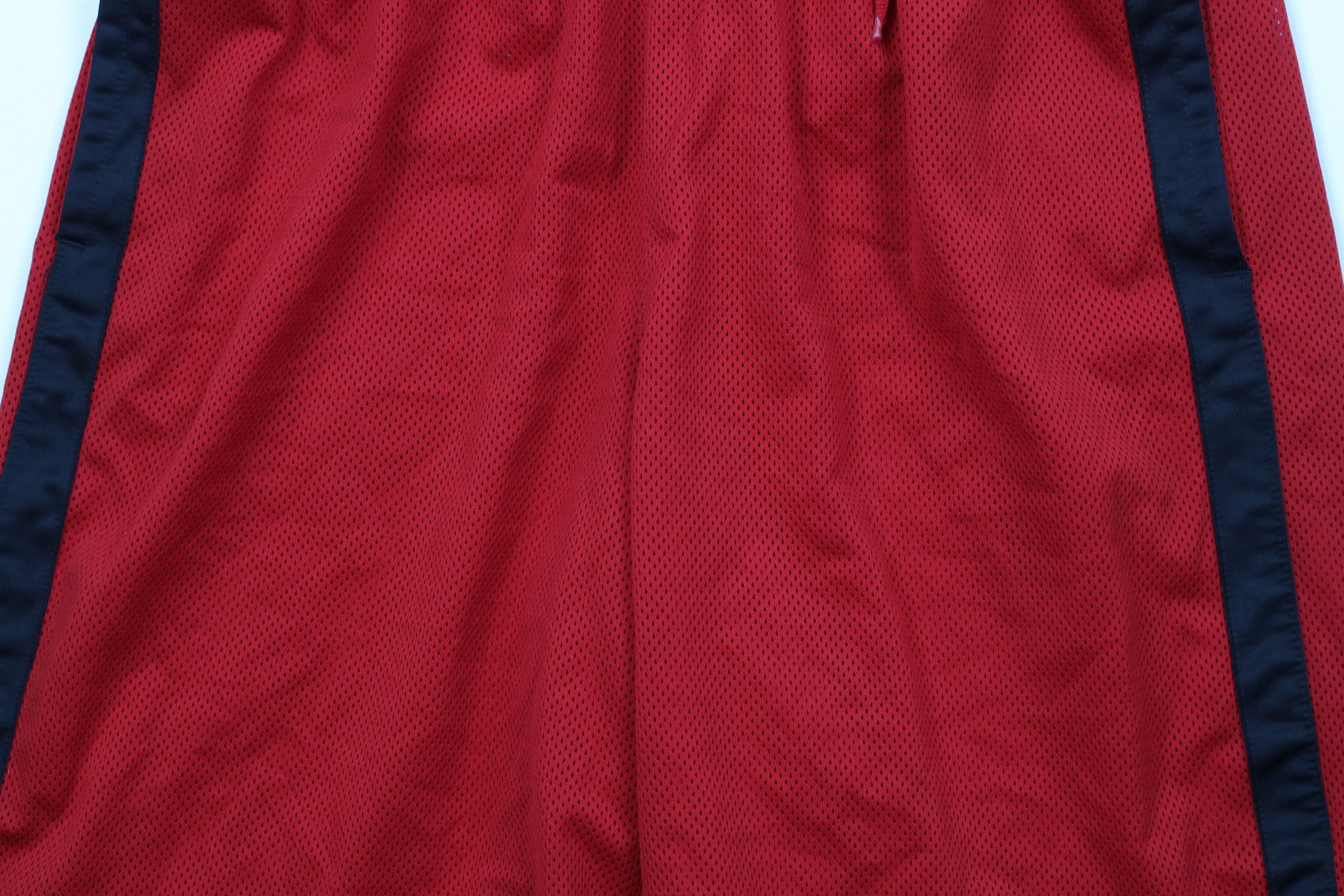 Nike Vintage Y2K Nike Scott Swoosh Mesh Basketball Shorts Red Size US 30 / EU 46 - 3 Thumbnail
