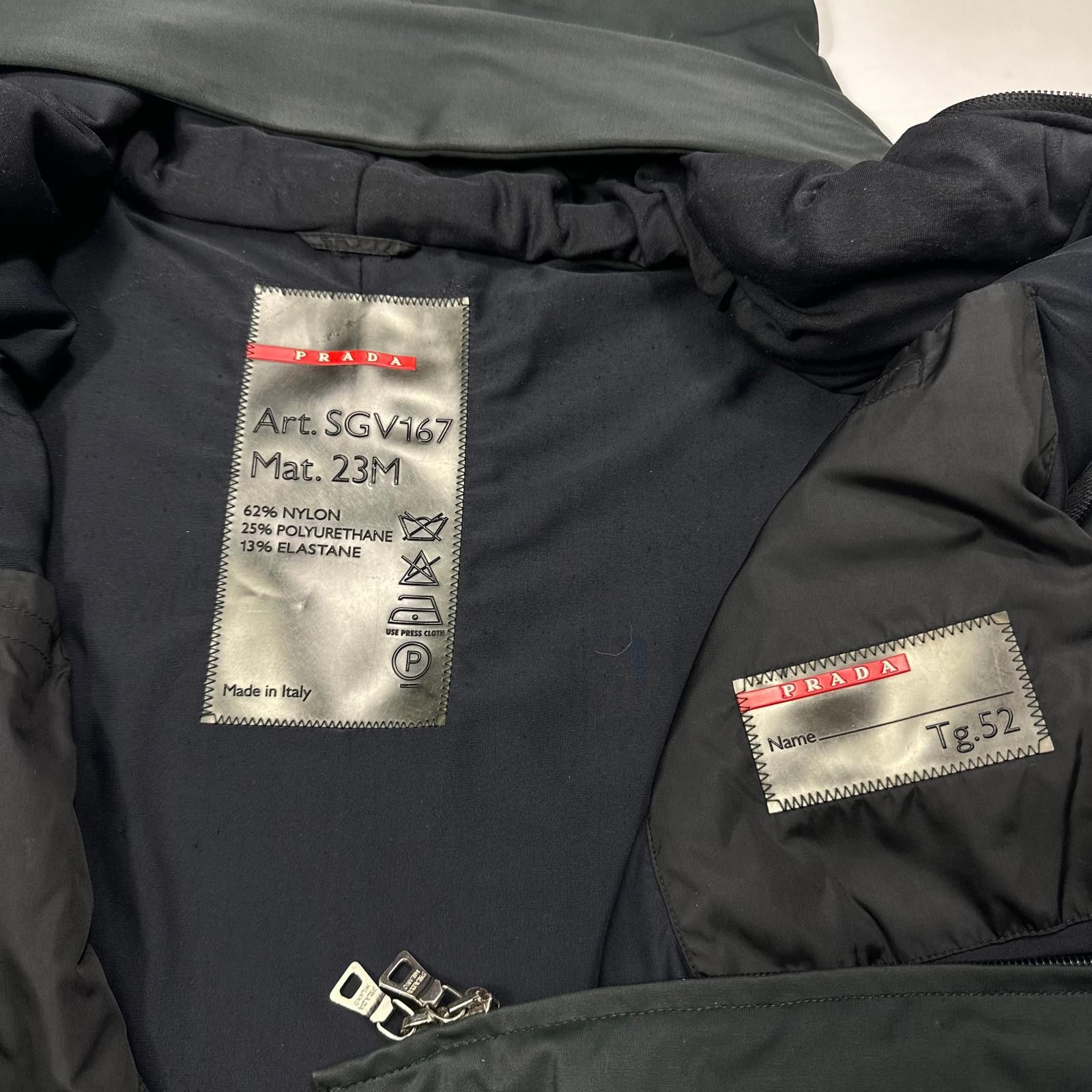 Prada Prada Sport AW00 Beekeeper Hood Soft Nylon Parka Jacket - L Size US L / EU 52-54 / 3 - 7 Thumbnail