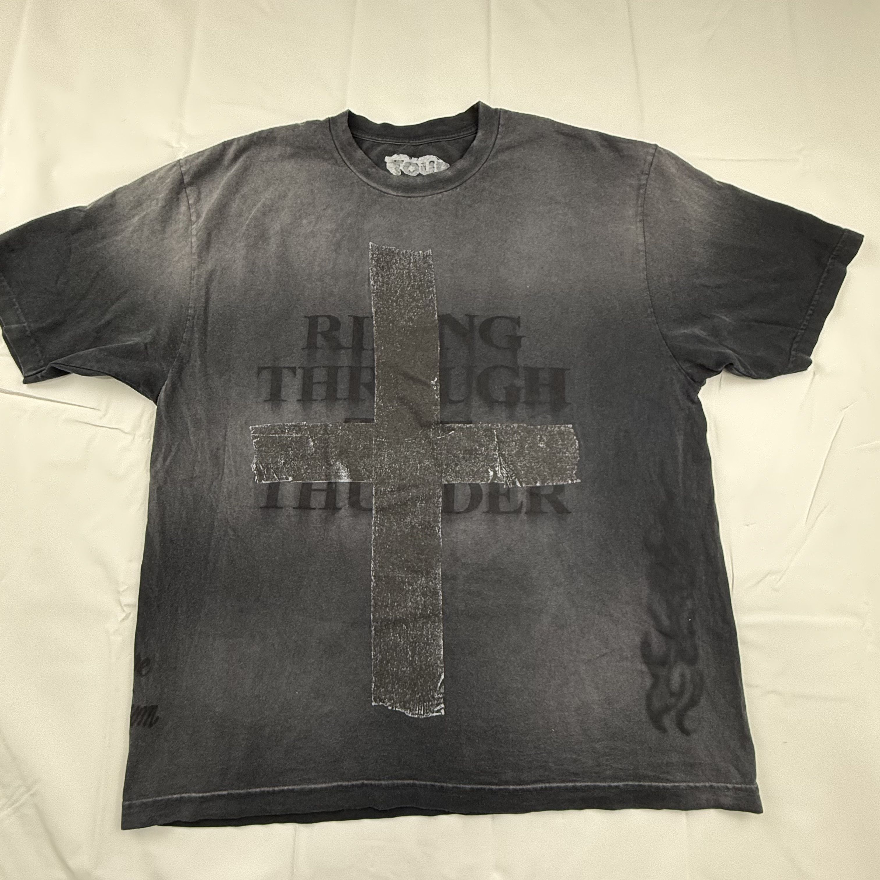 Travis Scott Travis Scott Utopia MetLife Stadium Tour Tee Riding Thunder Size US XL / EU 56 / 4 - 1 Thumbnail