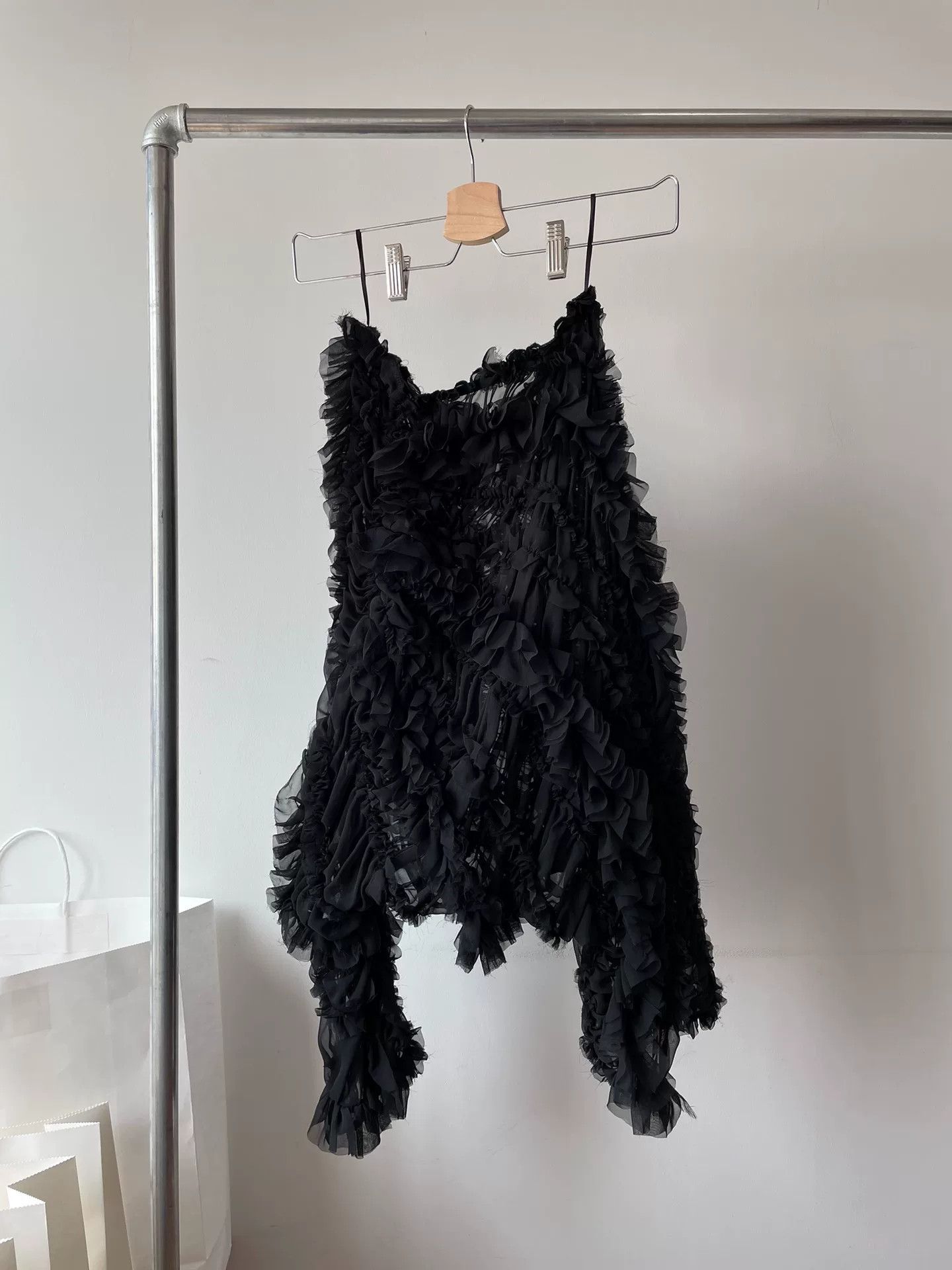 Comme des Garcons Comme des Garcons Pleated Stretchy Cropped Pants Size 25" / US 0 / IT 36 - 1 Thumbnail