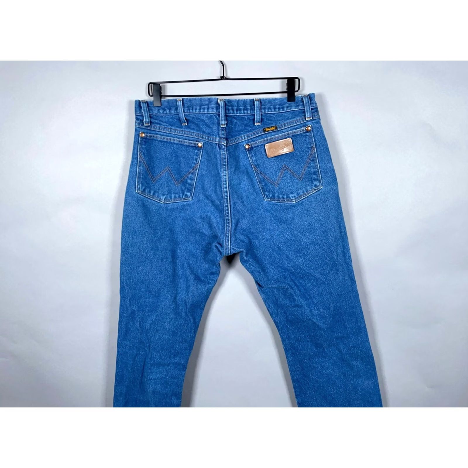Wrangler VINTAGE Wrangler Cowboy Cut Jeans Men's 36 x 27 Blue Denim 13MWZ 90s Hipster Retro Regular Mens Side Zip Fly 5-Pocket Size US 36 / EU 52 - 4 Thumbnail