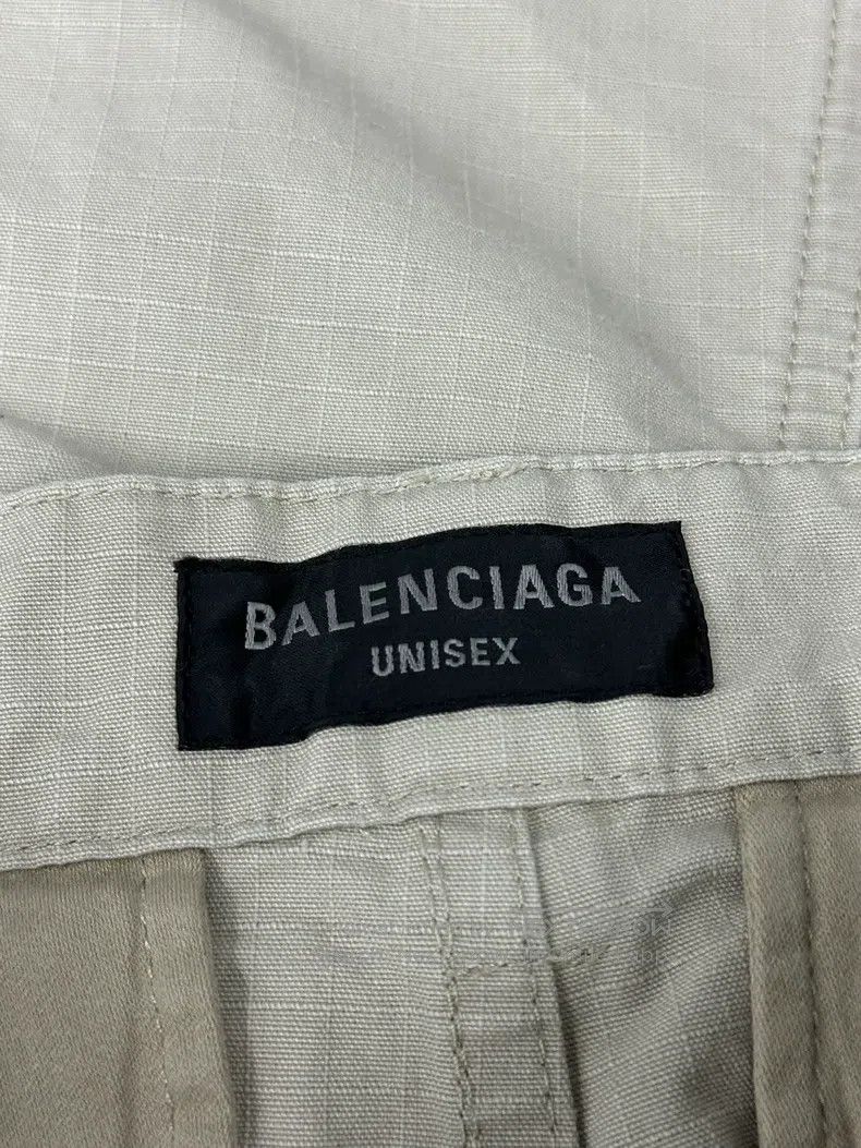 Balenciaga Balenciaga size XS Detachable overalls, trousers and casua Size US 27 - 3 Thumbnail