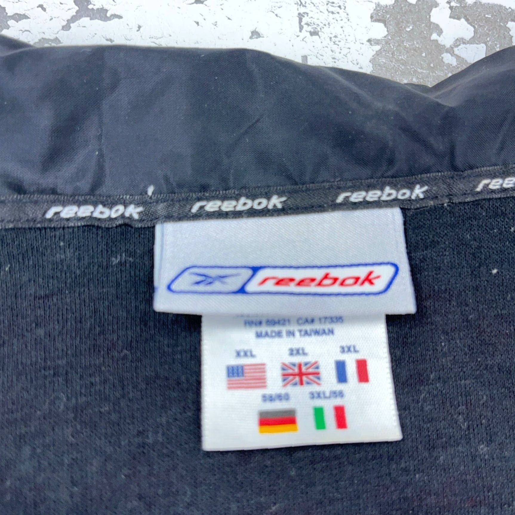 Reebok VINTAGE Reebok Jacket Men 2XL Windbreaker Casual Outdoors Fall Spring Summer Winter Red Black Logo 80s 90s Size US XXL / EU 58 / 5 - 4 Thumbnail