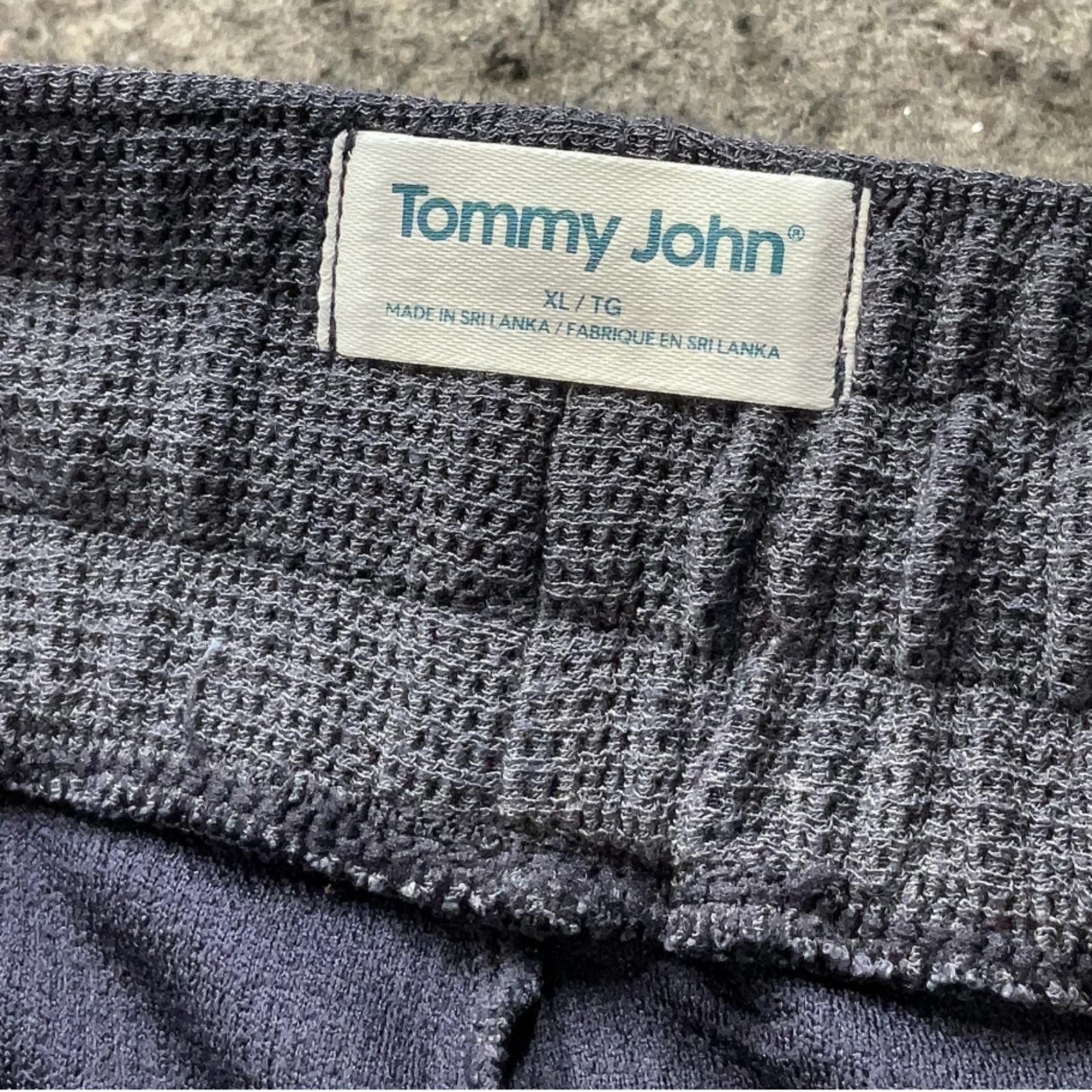 Other Tommy John Men's XL Athletic Shorts Navy Blue Size US 36 / EU 52 - 3 Thumbnail