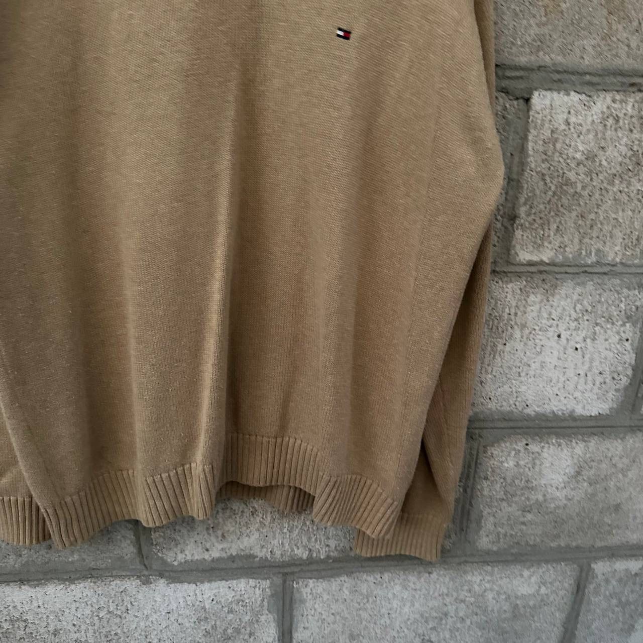 Tommy Hilfiger Vintage Tommy Hilfiger V Neck Sweater Y2K Old Money 00s Size US XL / EU 56 / 4 - 6 Thumbnail