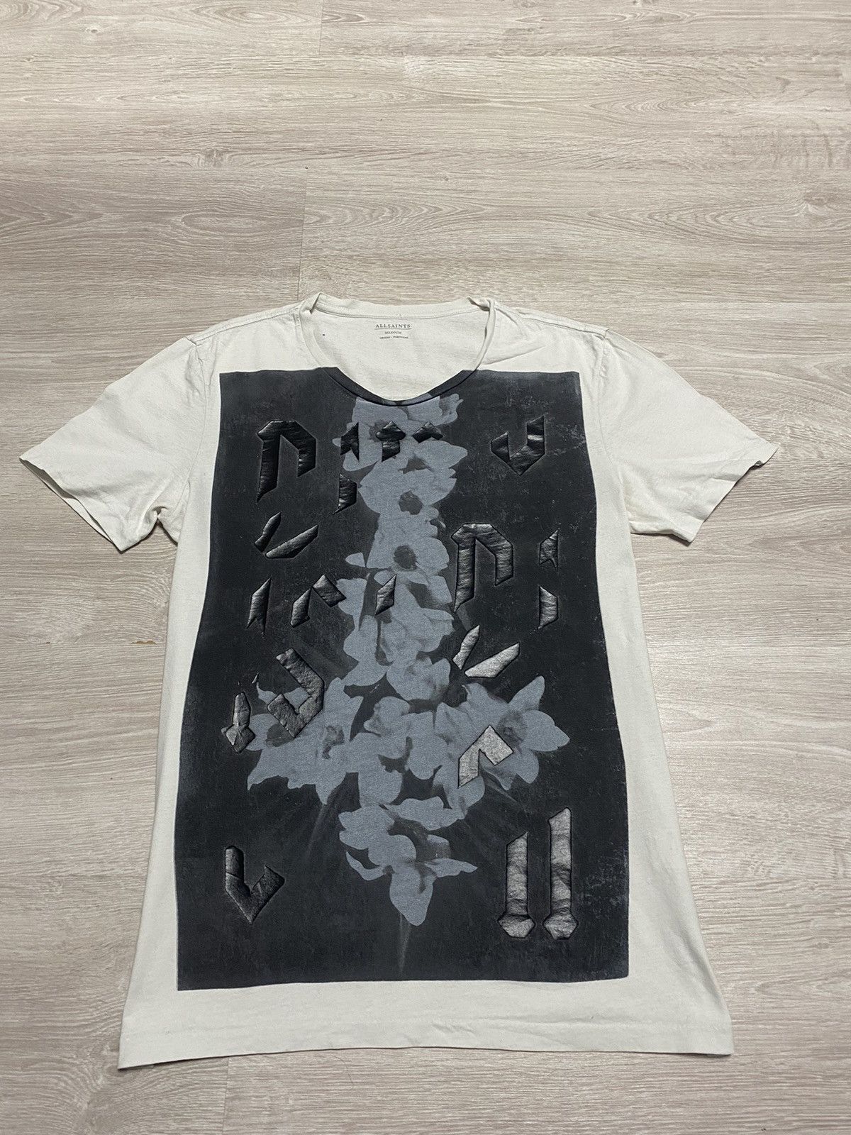 Allsaints Allsaints T-Shirt big logo leather logo made in Portugal Size US S / EU 44-46 / 1 - 1 Thumbnail