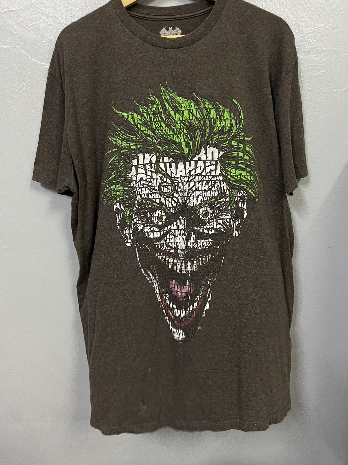 DC Comics Joker tee Size US XXL / EU 58 / 5 - 2 Thumbnail