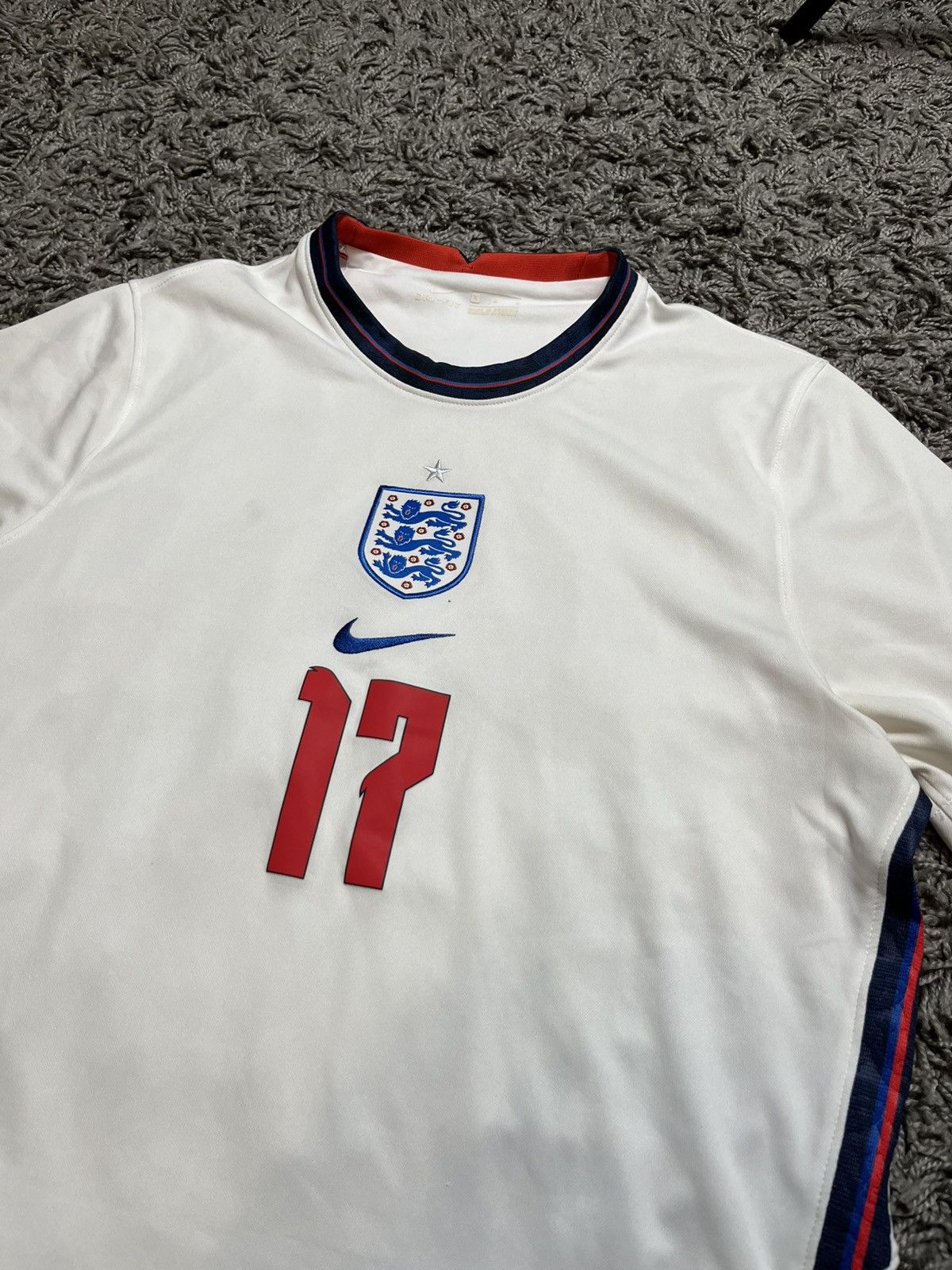 Nike × Vintage ENGLAND NATIONAL FOOTBALL TEAM 2021/22 SANCHO #17 HOME SHIRT Size US L / EU 52-54 / 3 - 2 Thumbnail