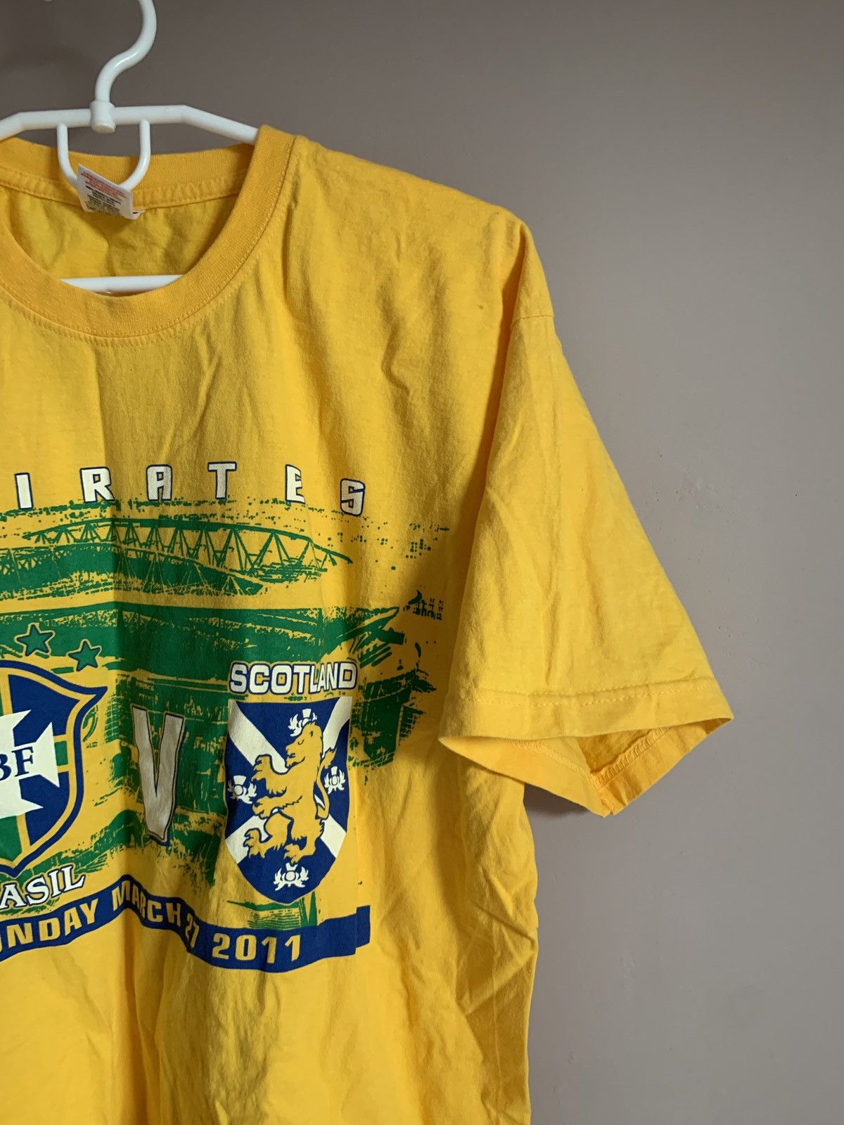 Other Brazil 2011 Football T Shirt Retro Soccer Jersey Size L Size US L / EU 52-54 / 3 - 3 Thumbnail