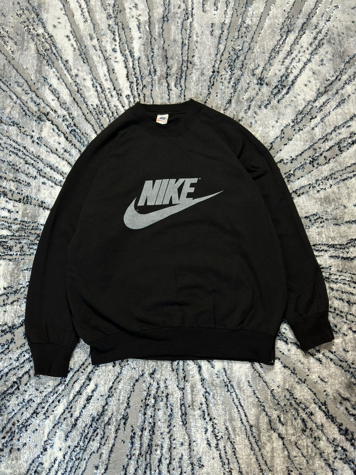 Nike × Vintage Vintage Crewneck Nike Sweatshirt 80s 90s Skateboard Boxy Size US XL / EU 56 / 4 - 1 Thumbnail