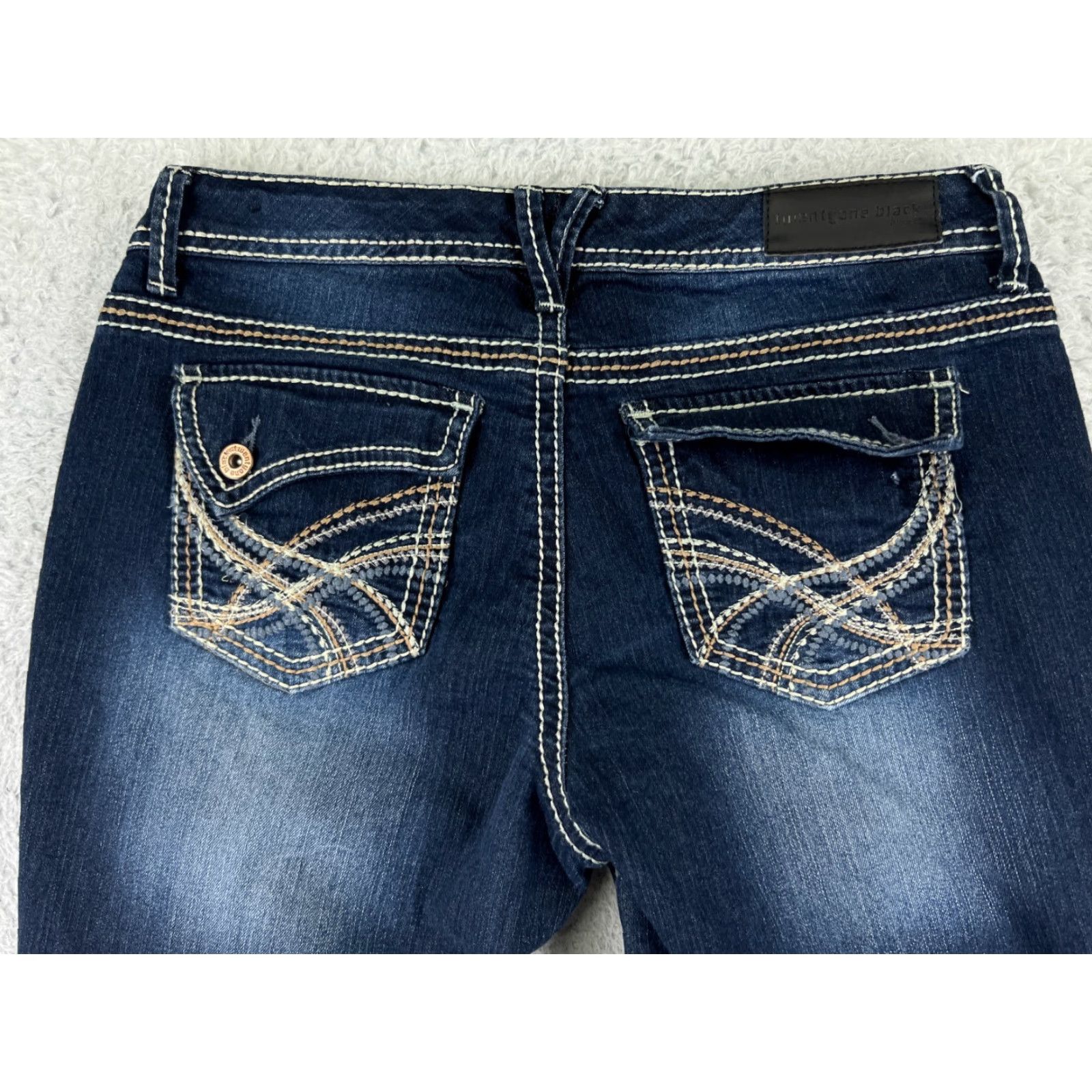 Denime Twentyone Black Jeans Women 11 Bootcut Denim Blue Distressed Stretch 5-Pocket Rise Low Inseam 31 in Regular Size Type: Regular Size 32" / US 10 / IT 46 - 4 Thumbnail