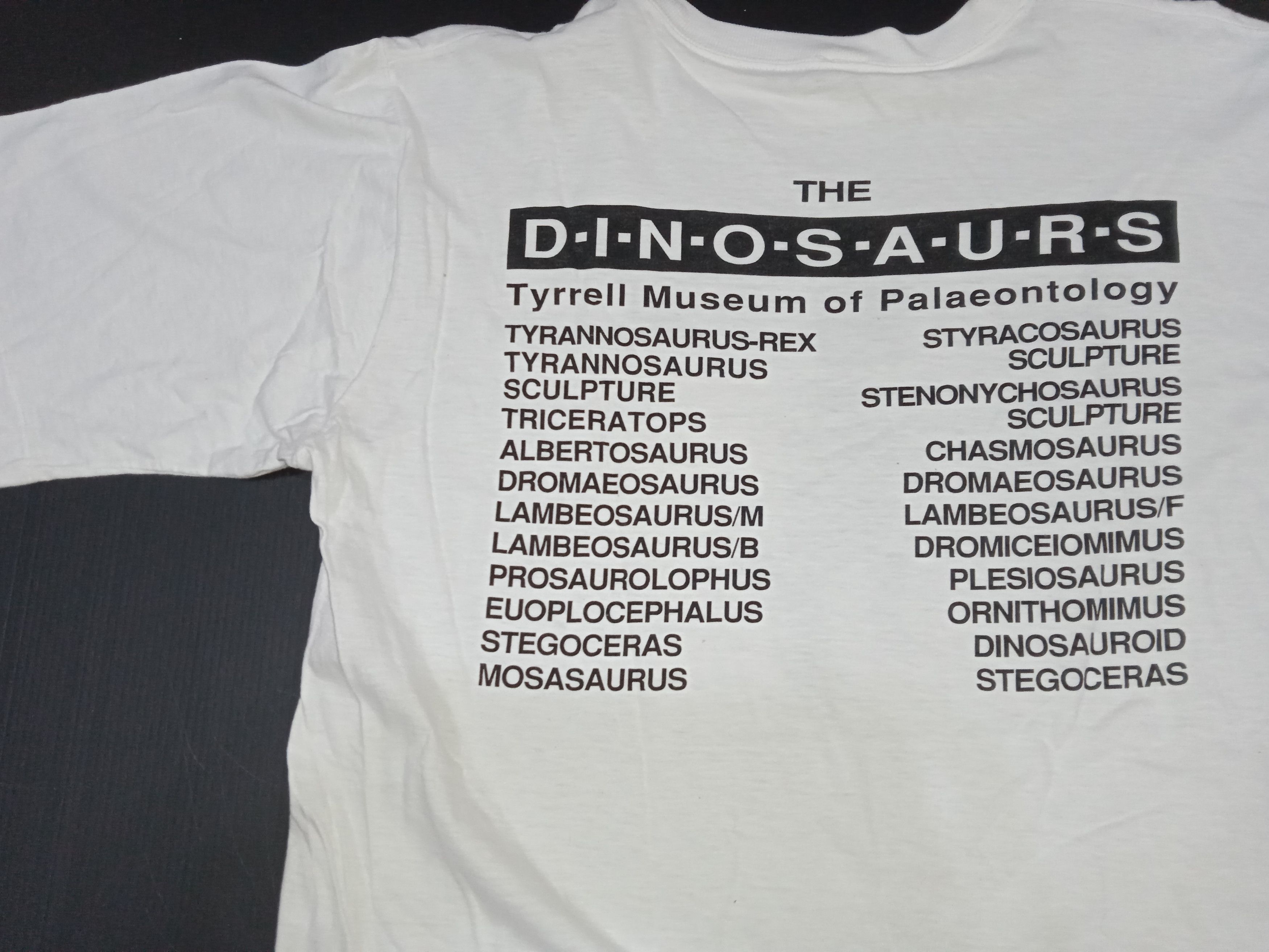 Vintage Vintage 90s Tyrrell Museum of Palaeontology Dinosaur T Shirt Size US M / EU 48-50 / 2 - 5 Thumbnail