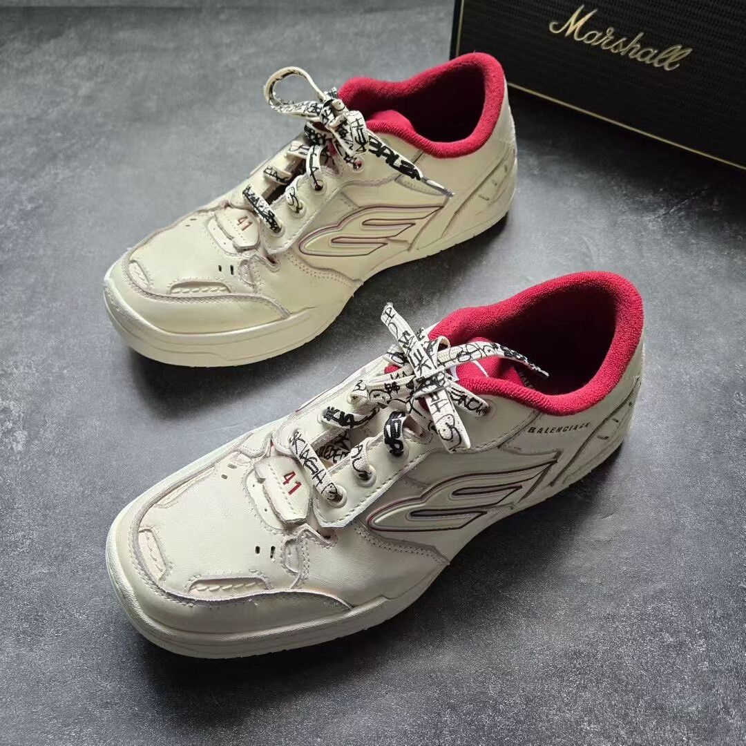 Balenciaga balenciaga hamptons white and red sneakers Size US 8 / EU 41 - 1 Thumbnail