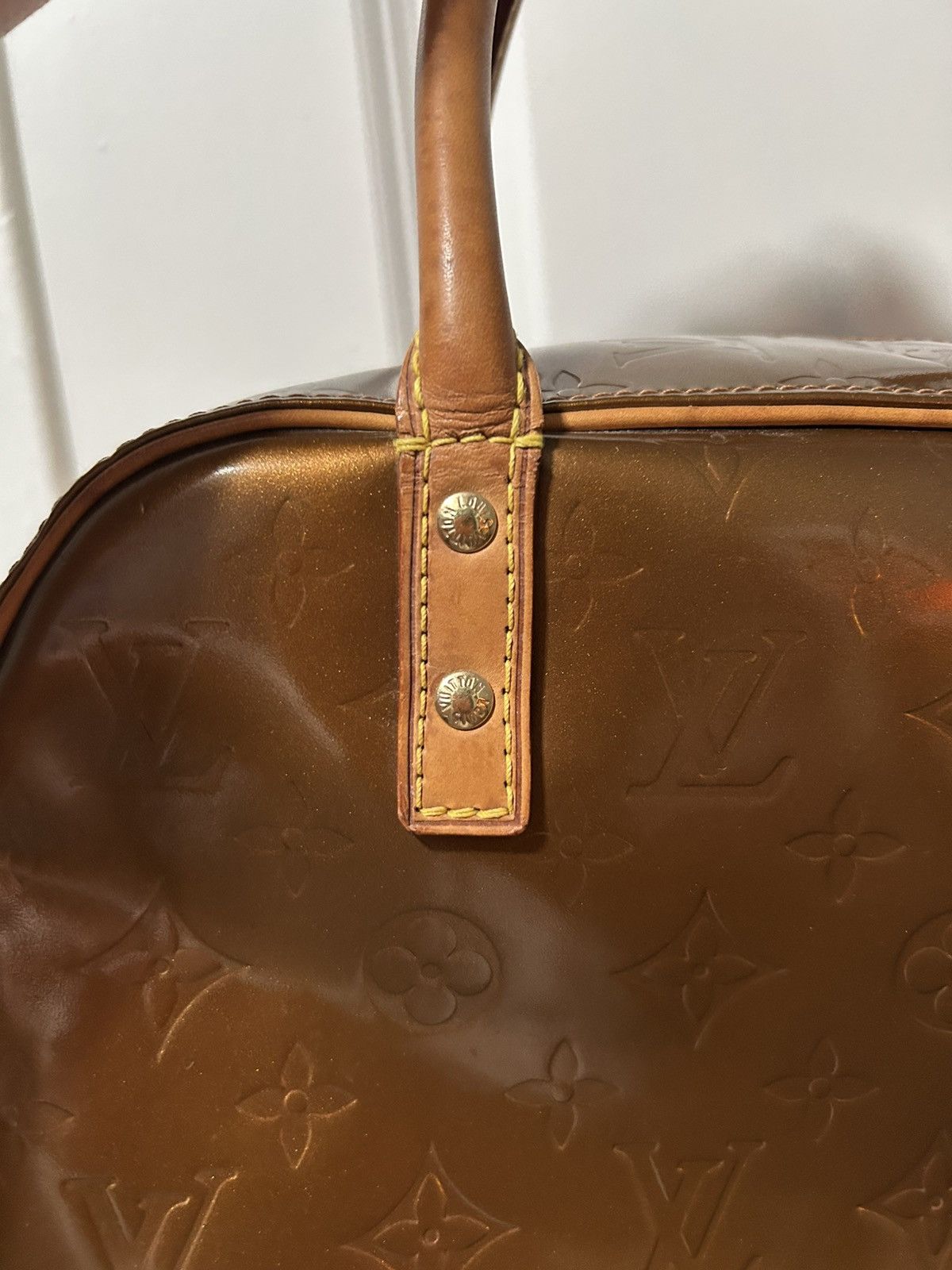 Louis Vuitton Louis Vuitton Bronze Vernis Tompkins Square Handbag BA0060 Size ONE SIZE - 18 Thumbnail