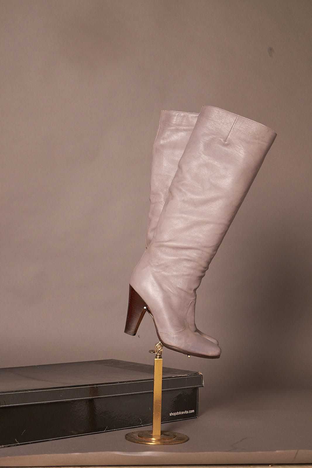 Dolce Vita Dolce Vita Knee High Gray Heeled Boots Size US 7 / IT 37 - 1 Thumbnail