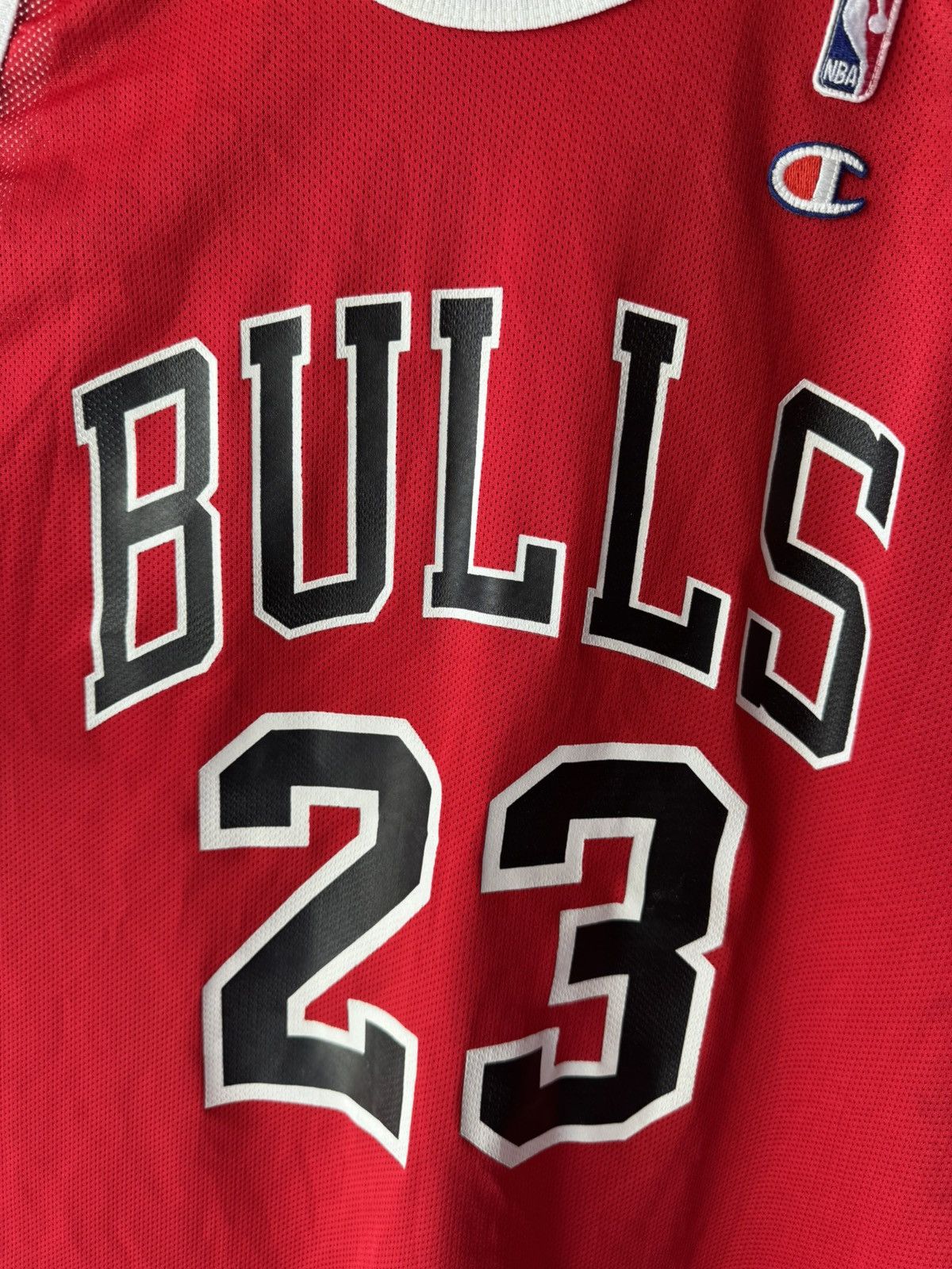 Champion × NBA × Vintage Vintage Michael Jordan #23 Chicago Bulls Home Jersey Size US M / EU 48-50 / 2 - 5 Thumbnail