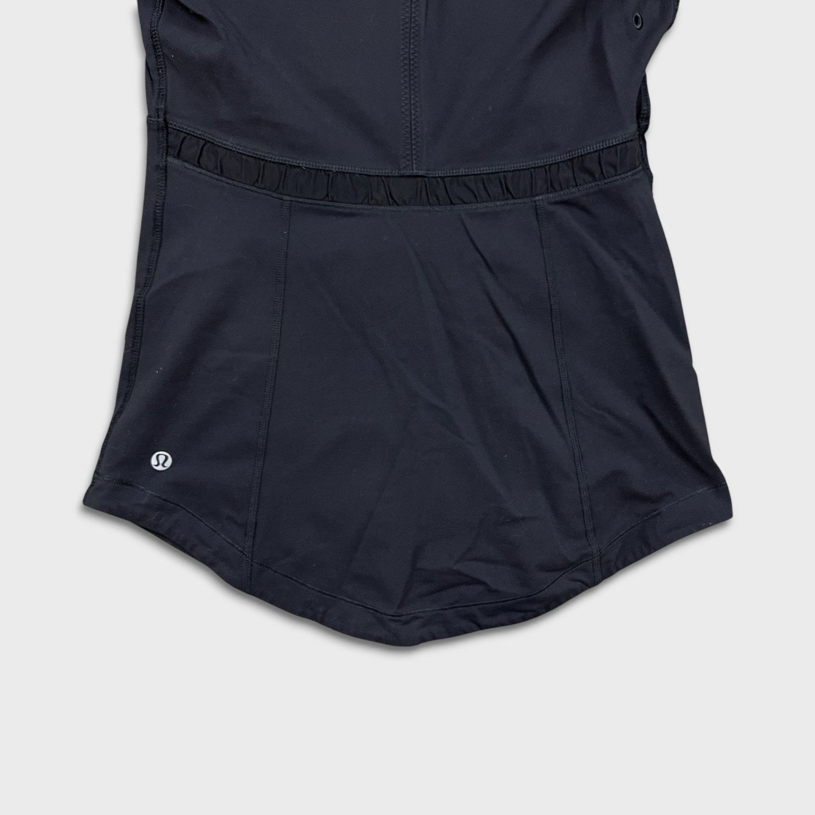 Lululemon Lululemon Run Reflect Pullover 1/2 Zip Track Suit Top Jacket Size M / US 6-8 / IT 42-44 - 6 Thumbnail