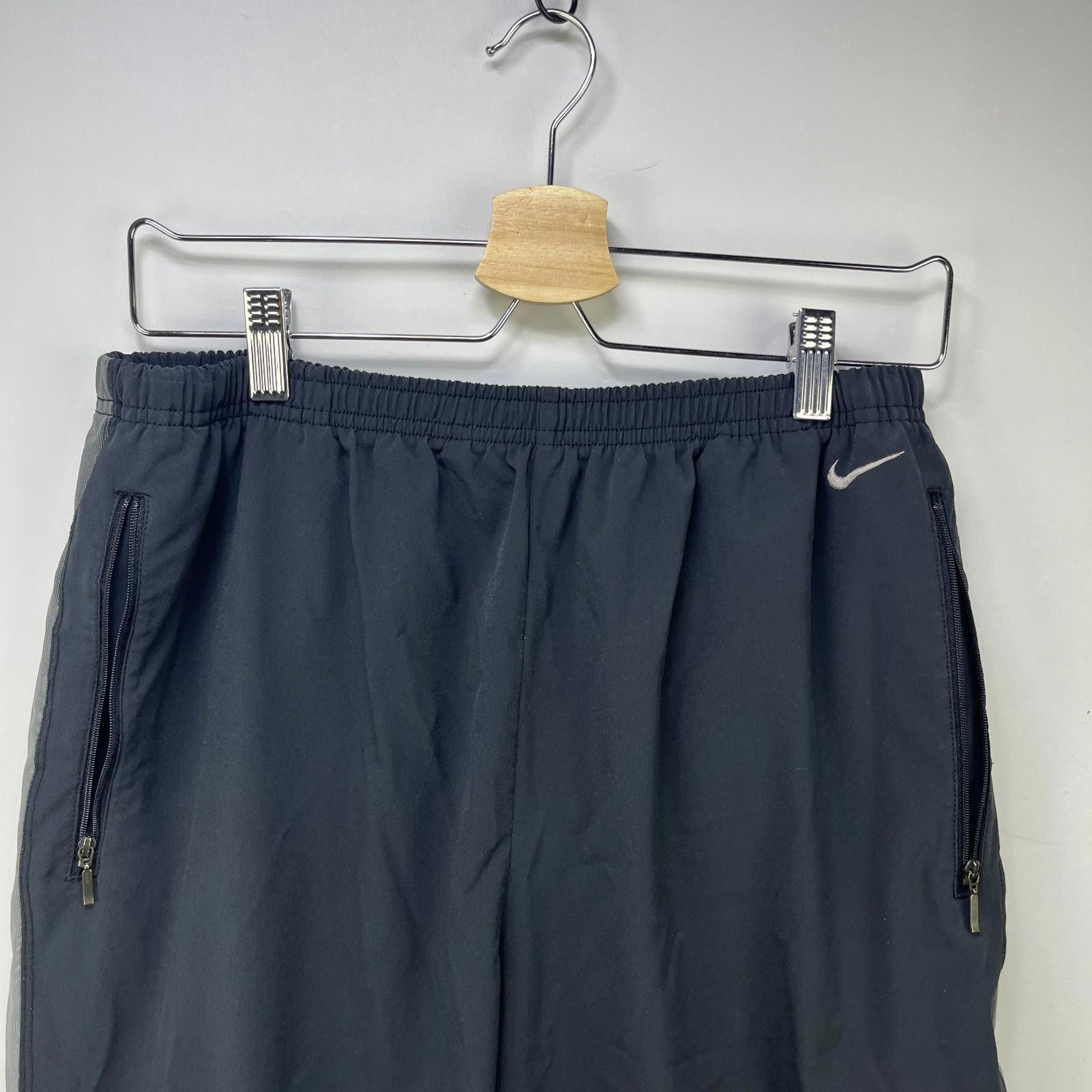 Nike Vintage Nike Windbreaker Baggy Track Pants Large Size US 34 / EU 50 - 2 Thumbnail