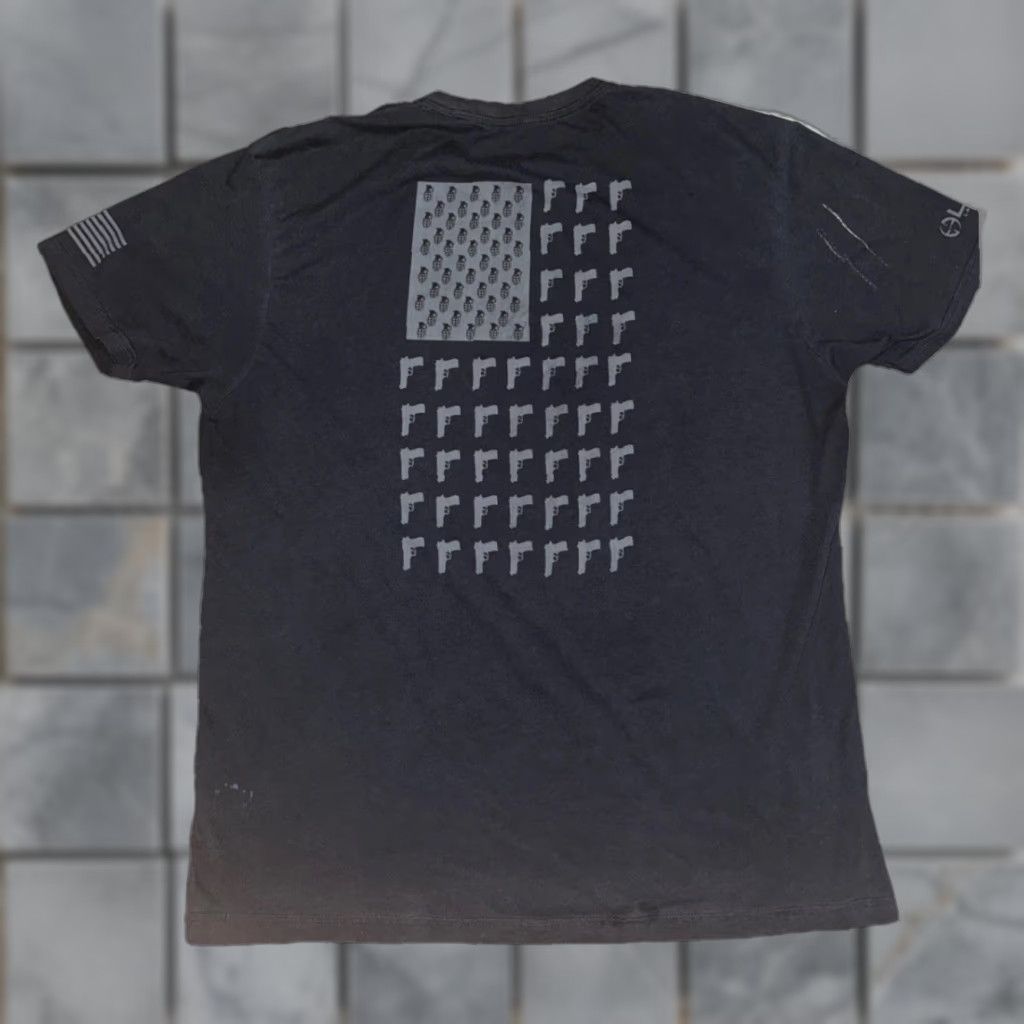 Vintage LA Police Gear Tactical T-Shirt Black XL American Flag Graphic 22x28 Men Shirt XL Black American Flag Graphic 22x28 Mens Size US XL / EU 56 / 4 - 1 Thumbnail