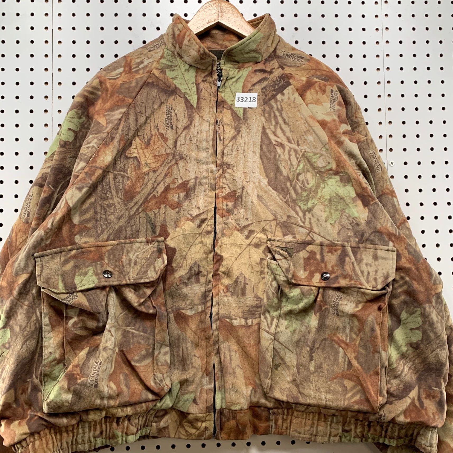 Vintage VINTAGE White Water Outdoors Camouflage Hunting Jacket Mens 2XL White Camo Bomber Jacket 30.5x26.5 Nature Outdoor Mens Size US XXL / EU 58 / 5 - 5 Thumbnail