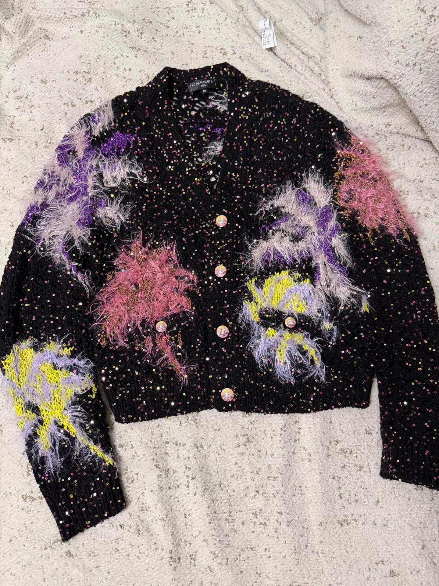 Chanel Chanel 24C Sequin Feather Cardigan Women's 40 Size M / US 6-8 / IT 42-44 - 1 Thumbnail