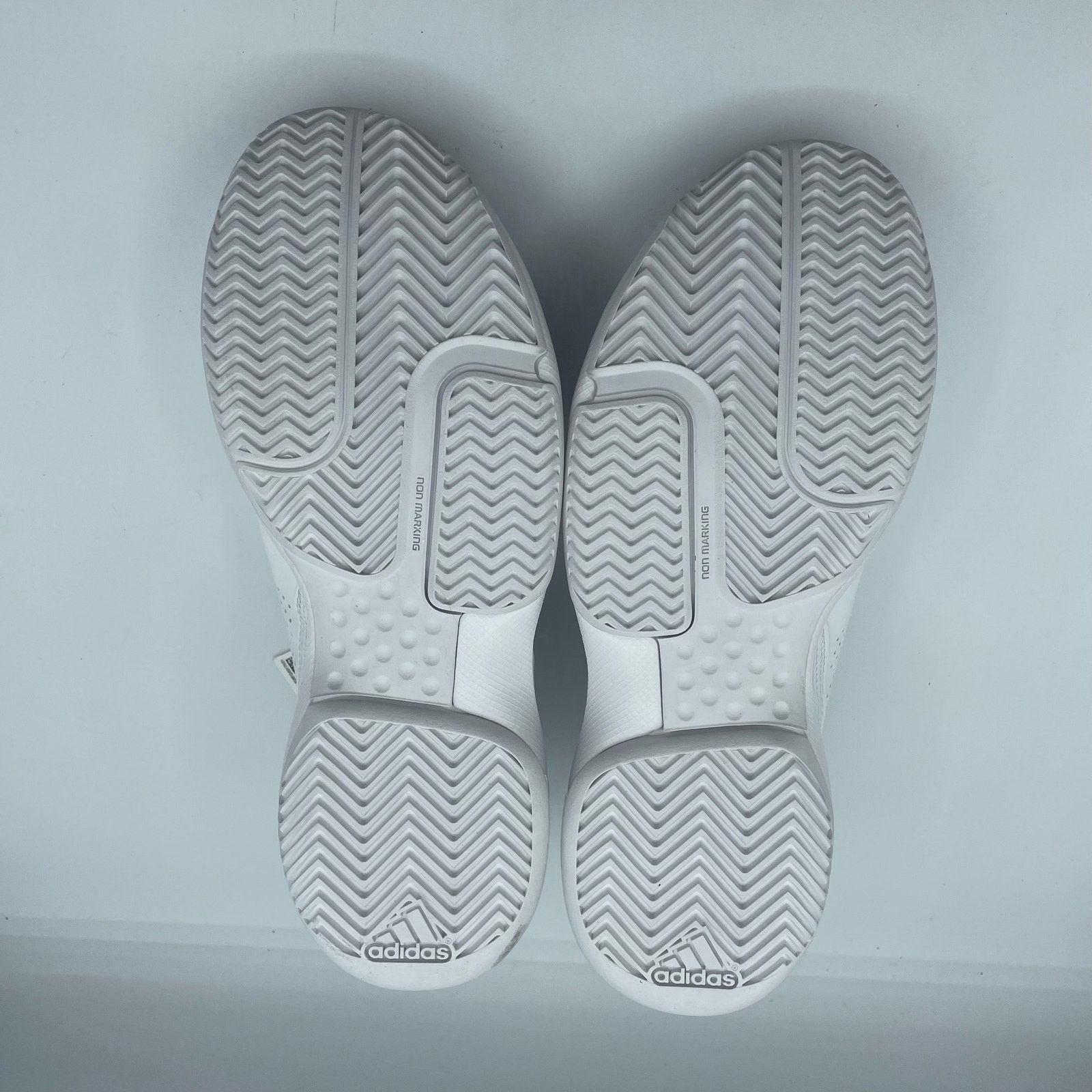 Adidas Adidas Approach Tennis Shoes No Mark White Mens 7 Size US 7 / EU 40 - 5 Thumbnail