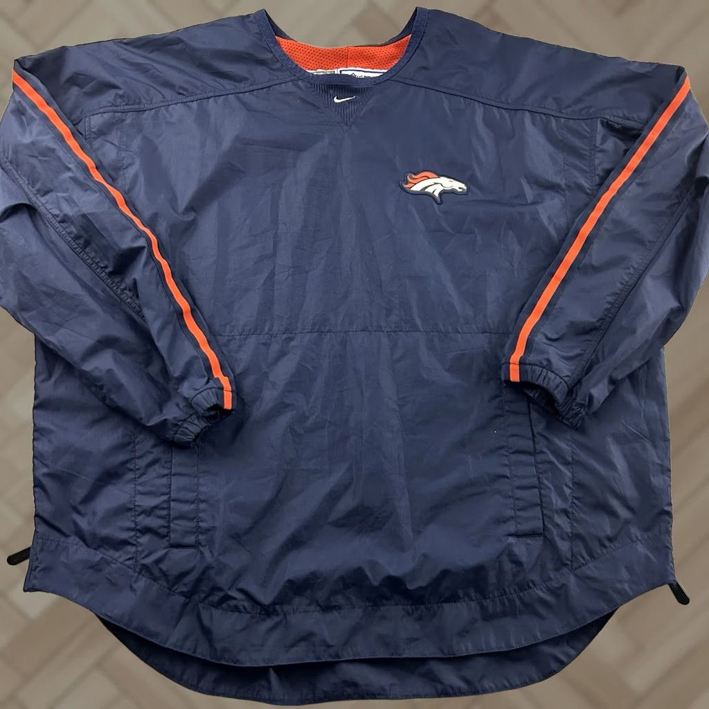 Nike Vintage Nike Pro Line Denver Broncos Windbreaker Jacket Men XL Blue Size US XL / EU 56 / 4 - 1 Thumbnail