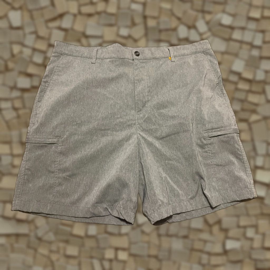 Chaps Chaps Short, Men's 41 Gray Flat Front Pockets Casual Chino Regular Front Side Pockets 41 Mens Size US 41 - 1 Thumbnail