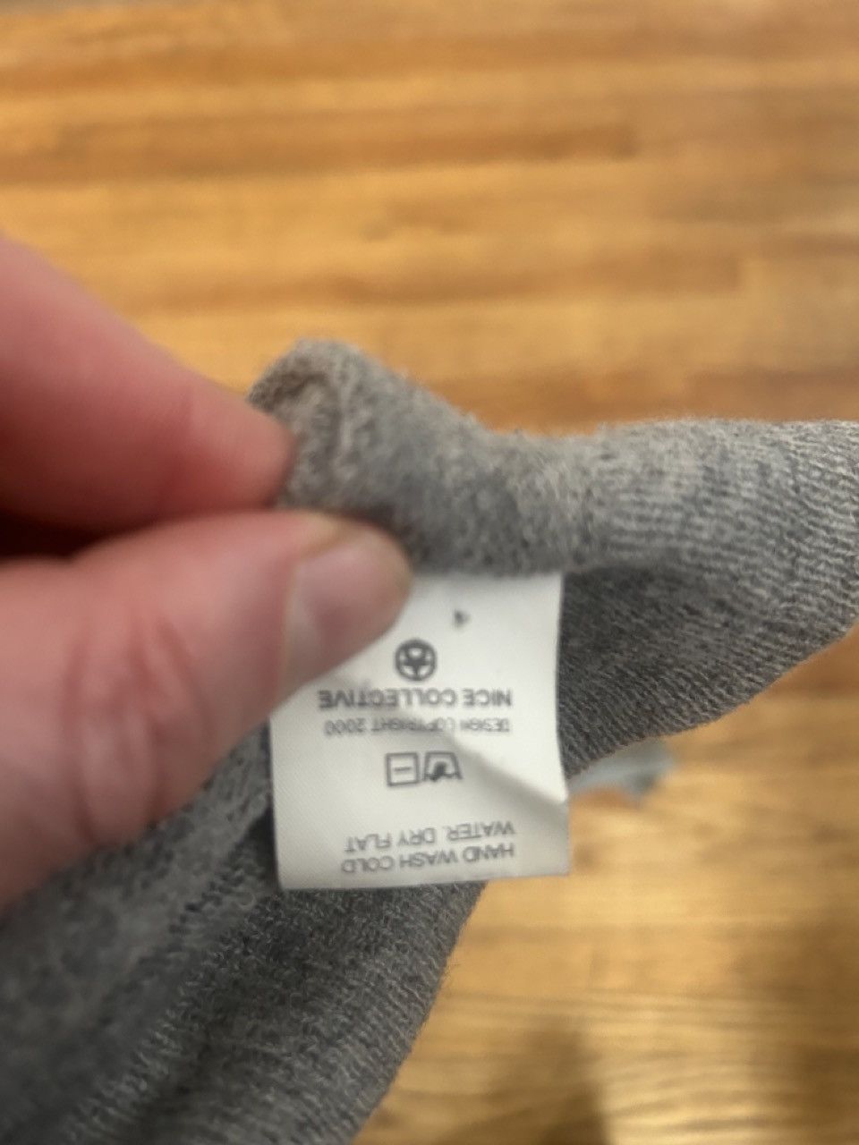 Nice Collective 100% Cashmere Nice Collective V Neck sweater Size US XS / EU 42 / 0 - 13 Thumbnail